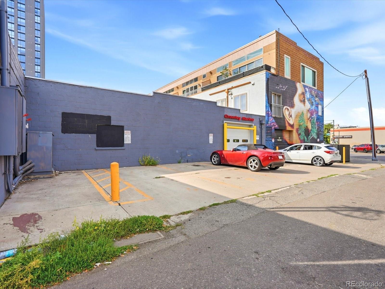 2142 Curtis Street Unit: 102