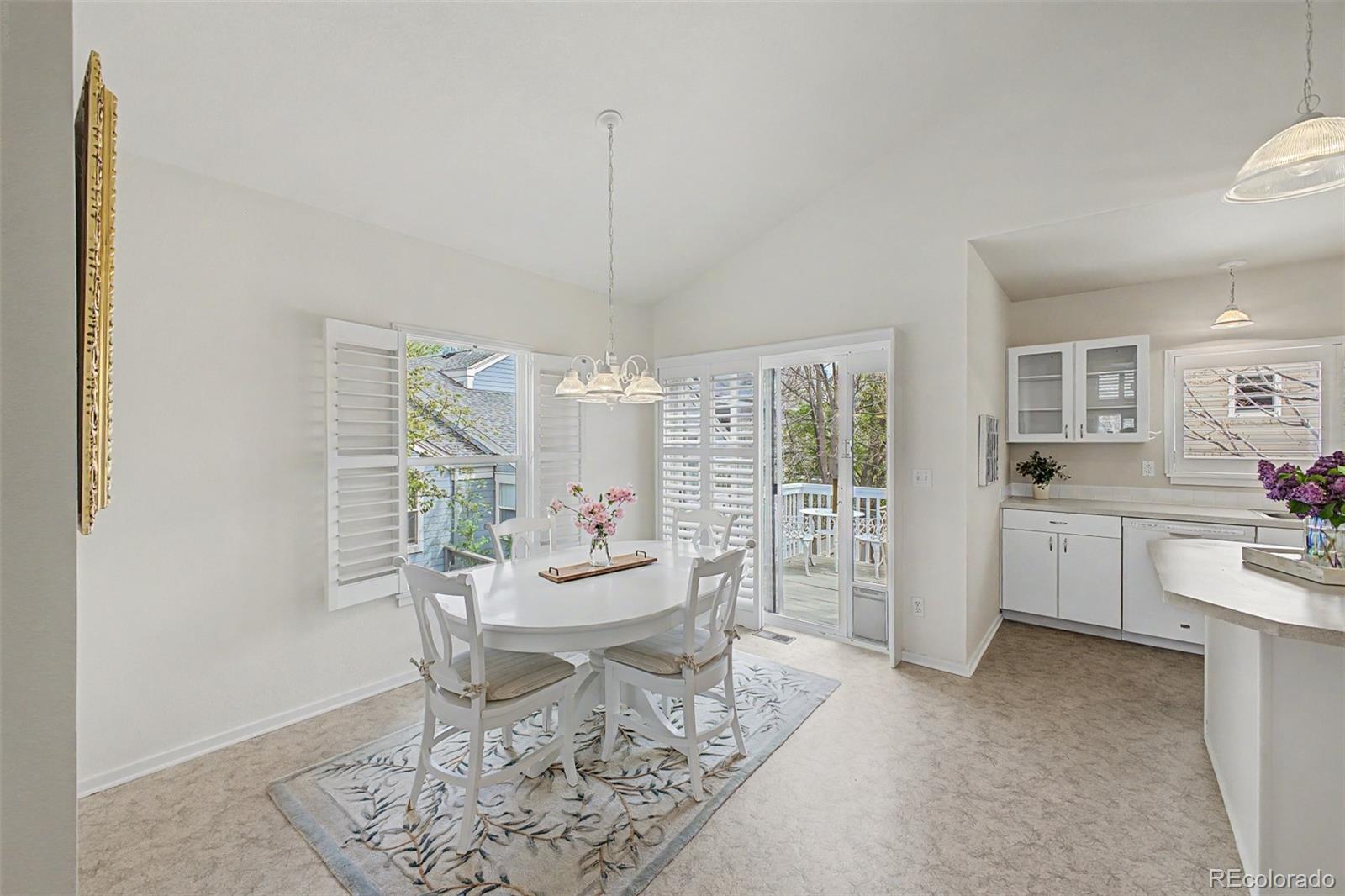 3851 Oakwood Drive