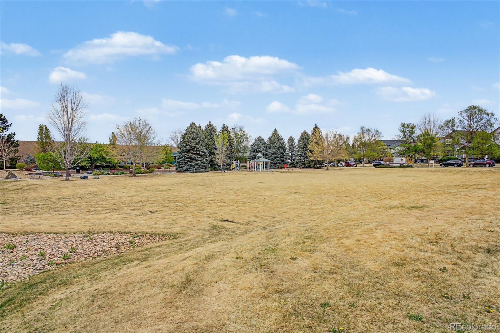 3851 Oakwood Drive
