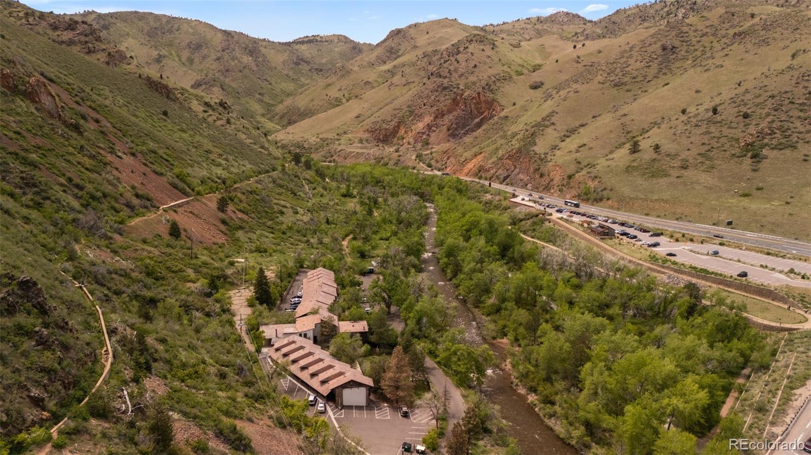 80 Clear Creek Lane Unit: 7
