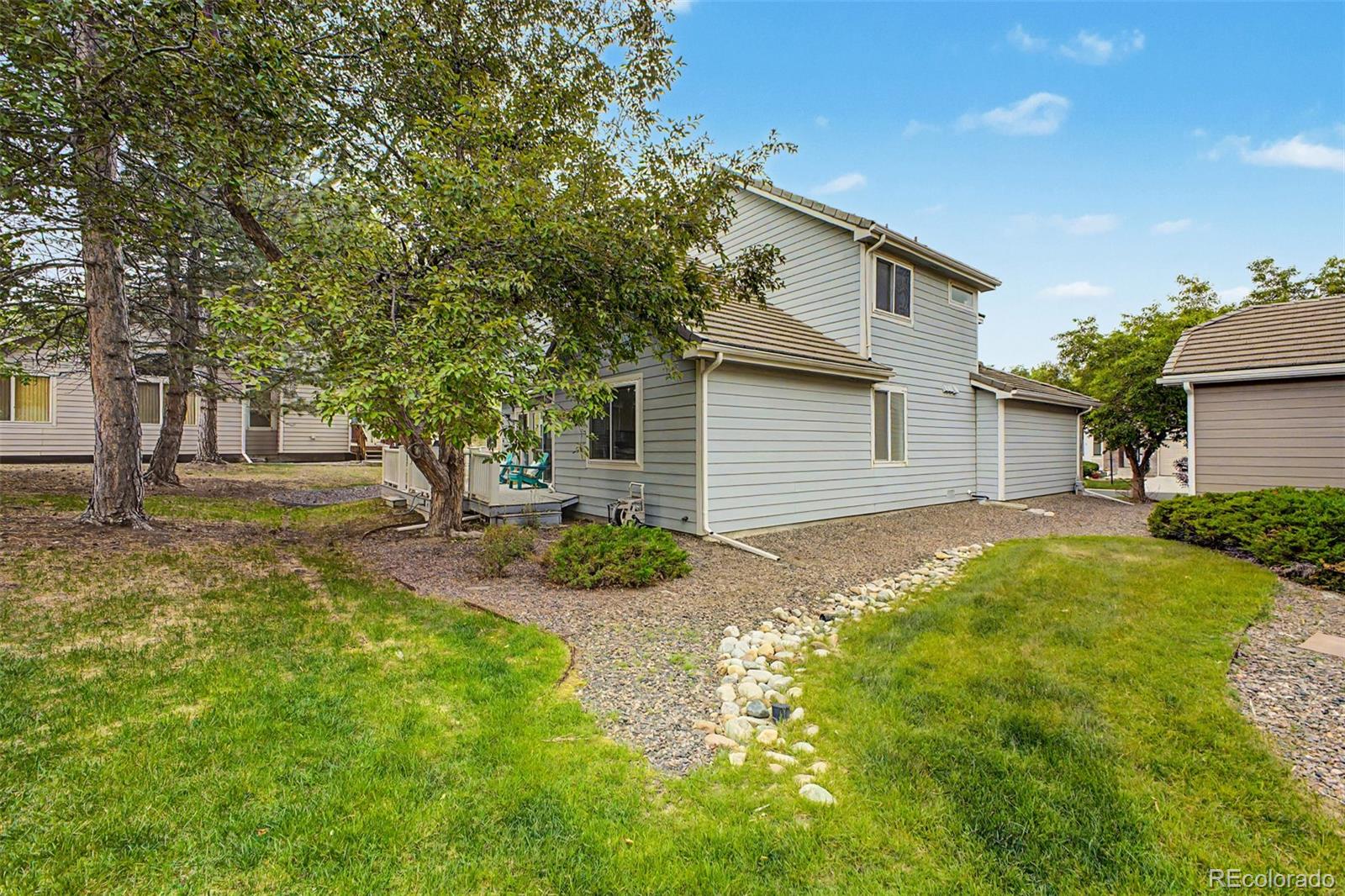 8043 W 78th Place