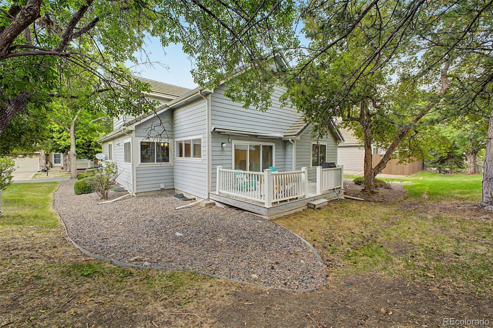 8043 W 78th Place