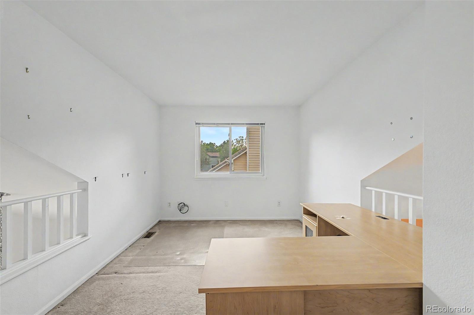 8043 W 78th Place