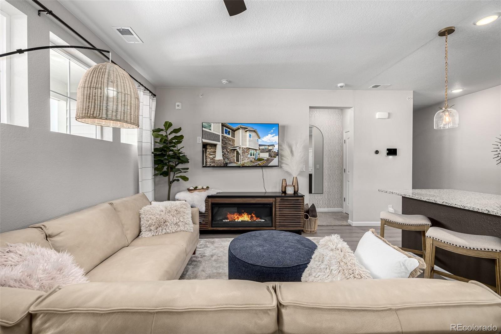 24806 E Calhoun Place Unit: C