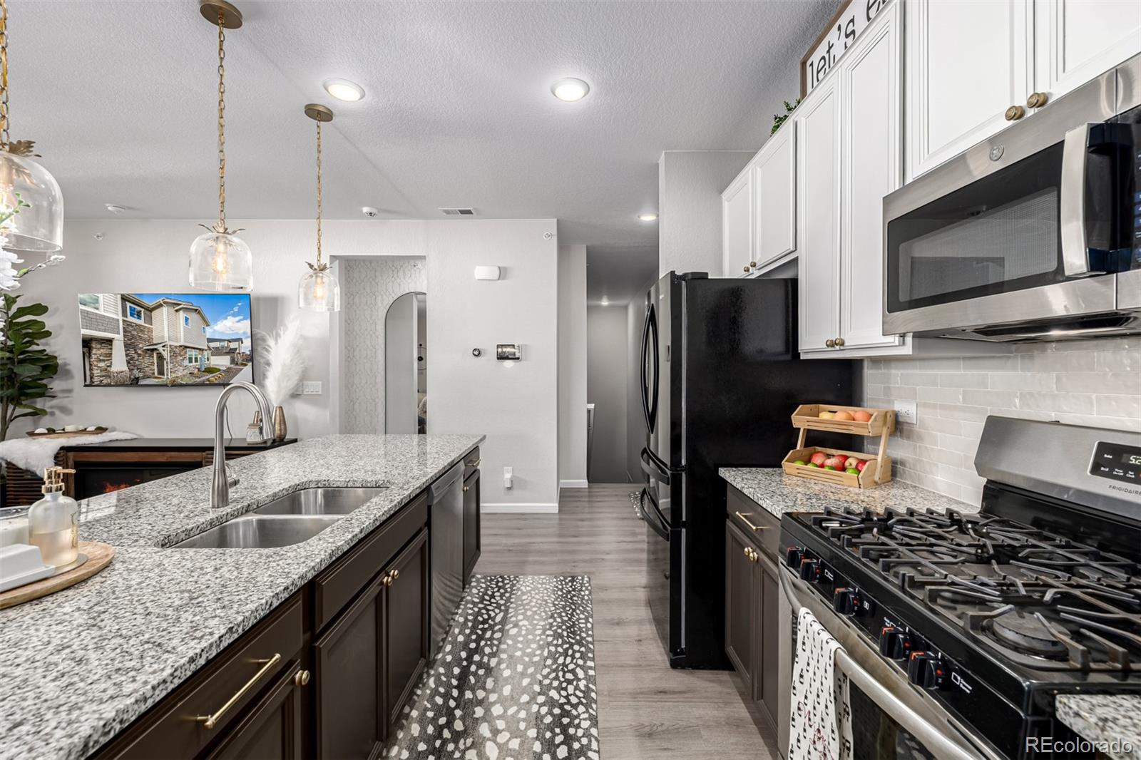 24806 E Calhoun Place Unit: C