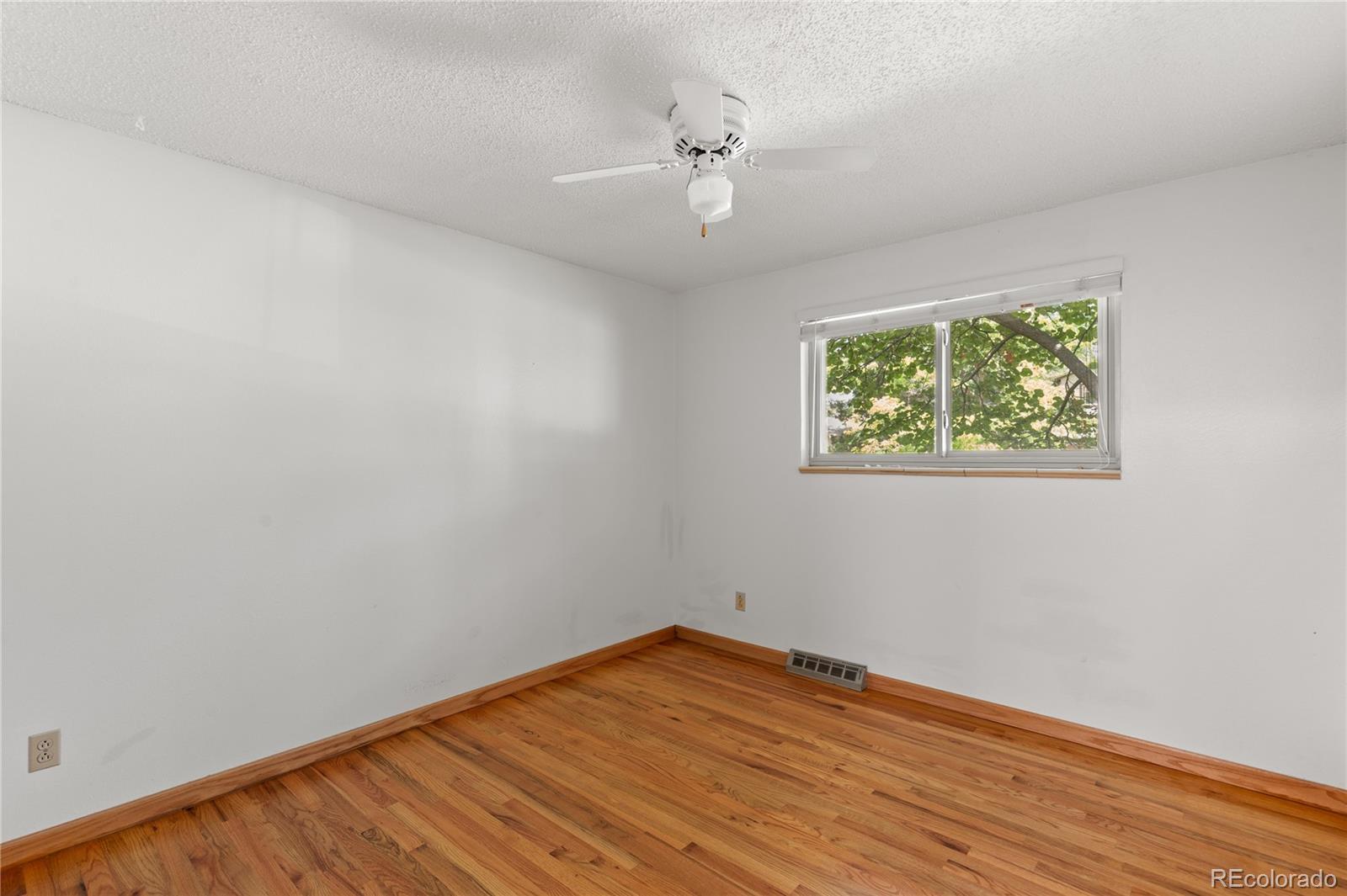 4200 W Stanford Avenue
