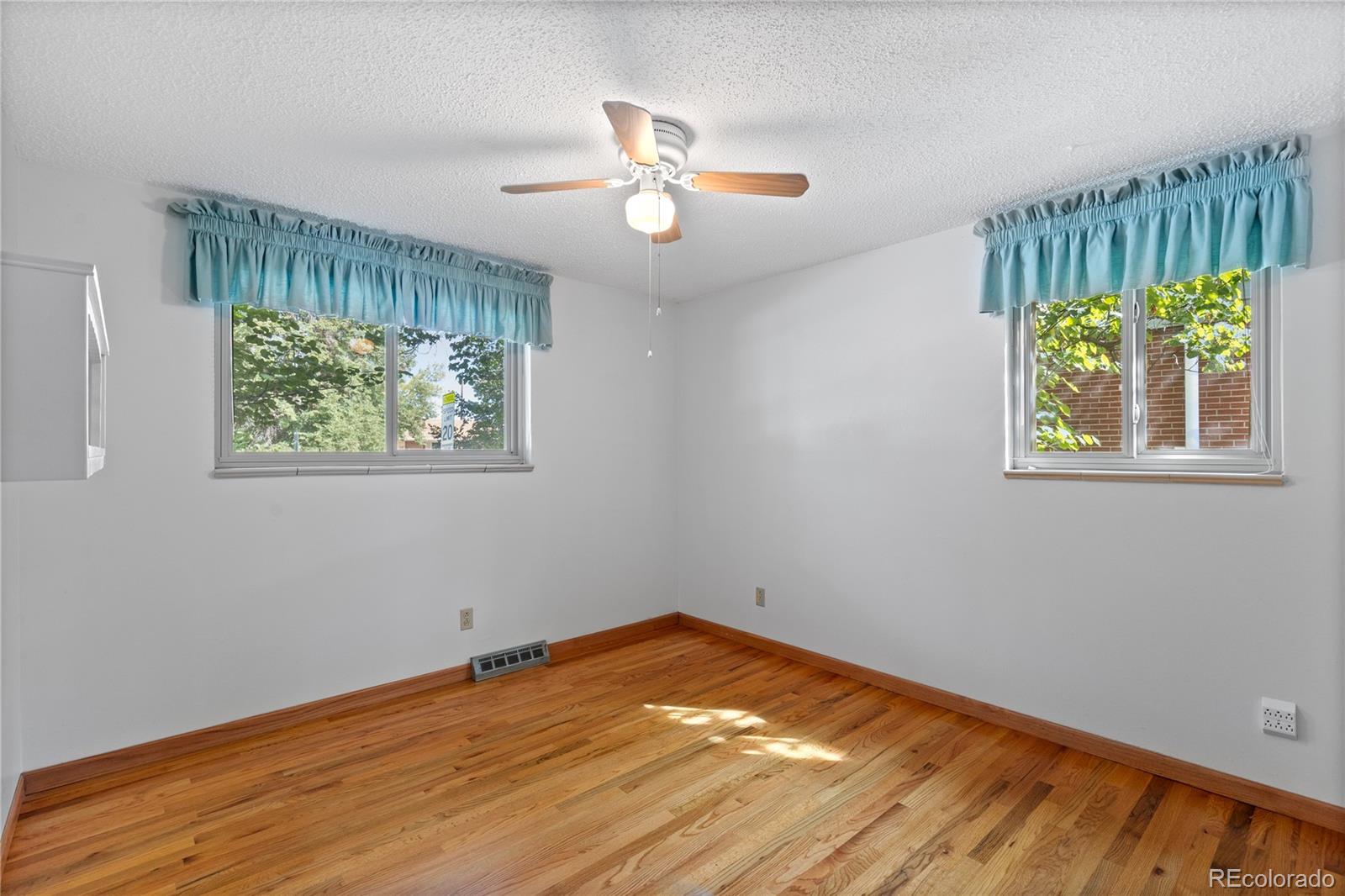 4200 W Stanford Avenue