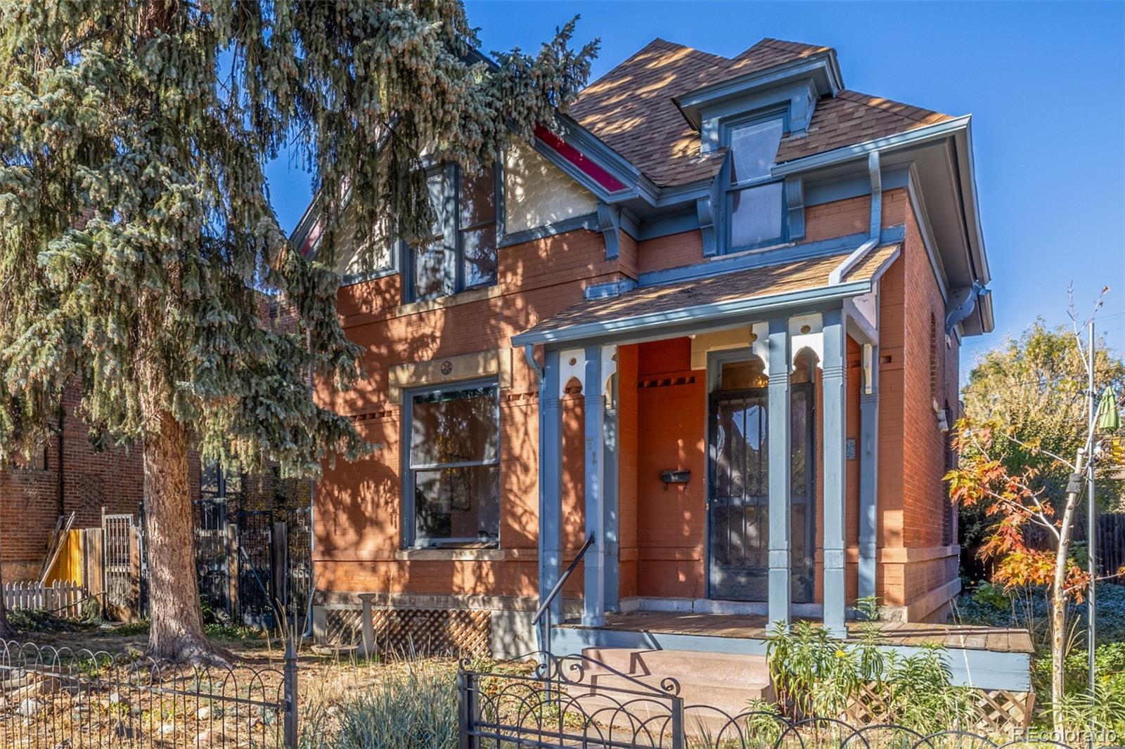 71 W Archer Place