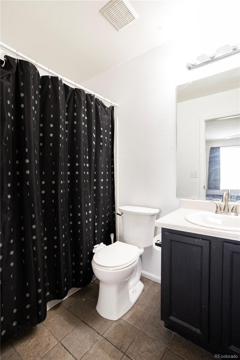 1404 Swan Avenue
