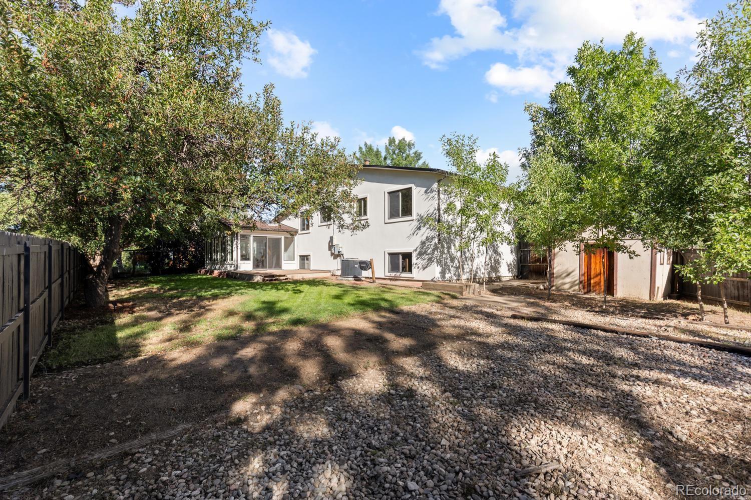 12438 W 70th Place