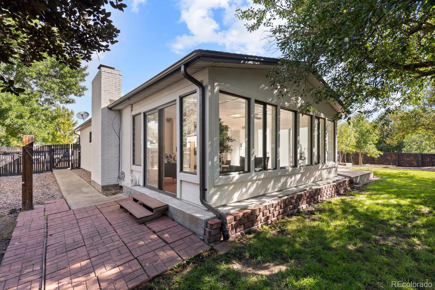 12438 W 70th Place