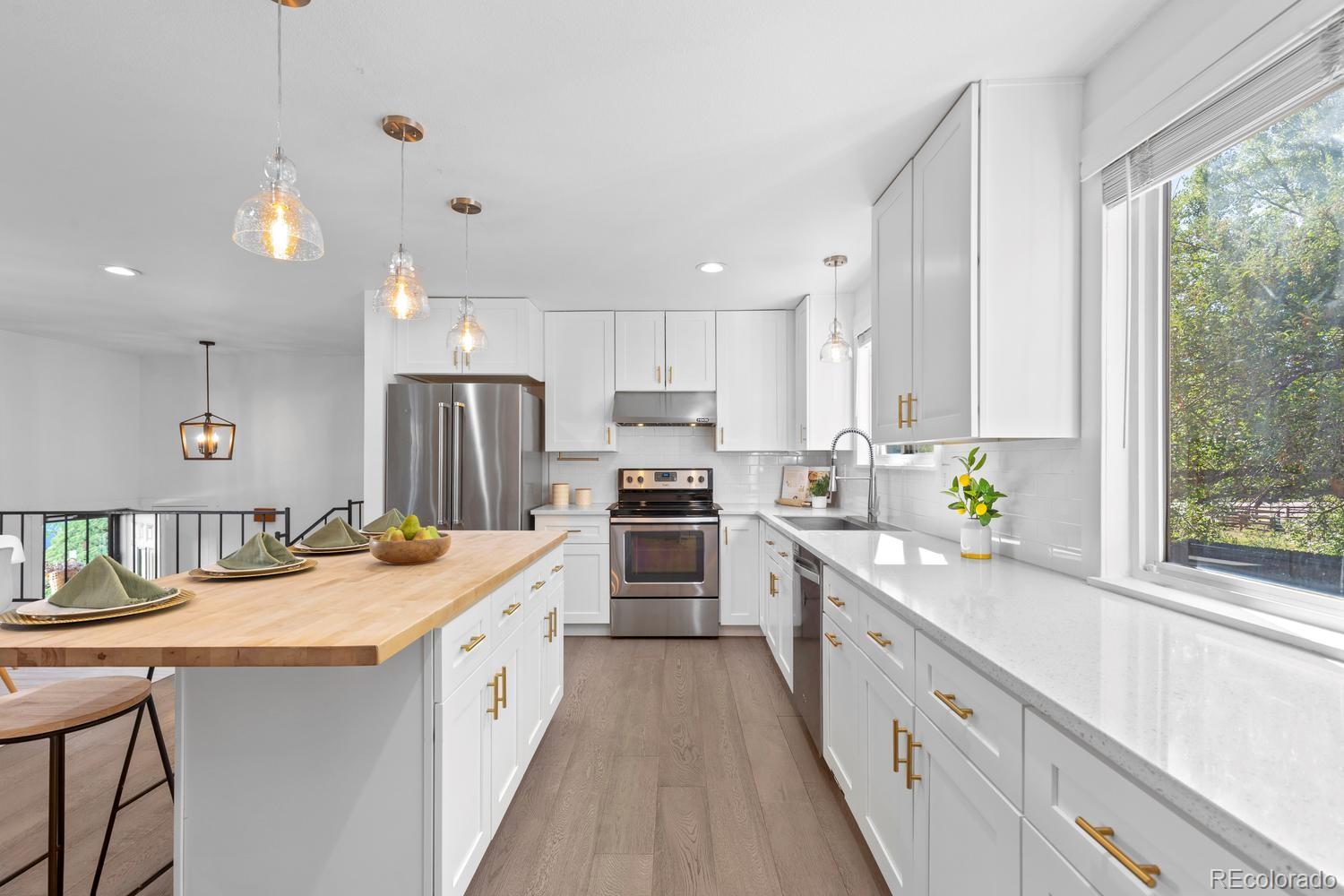 12438 W 70th Place