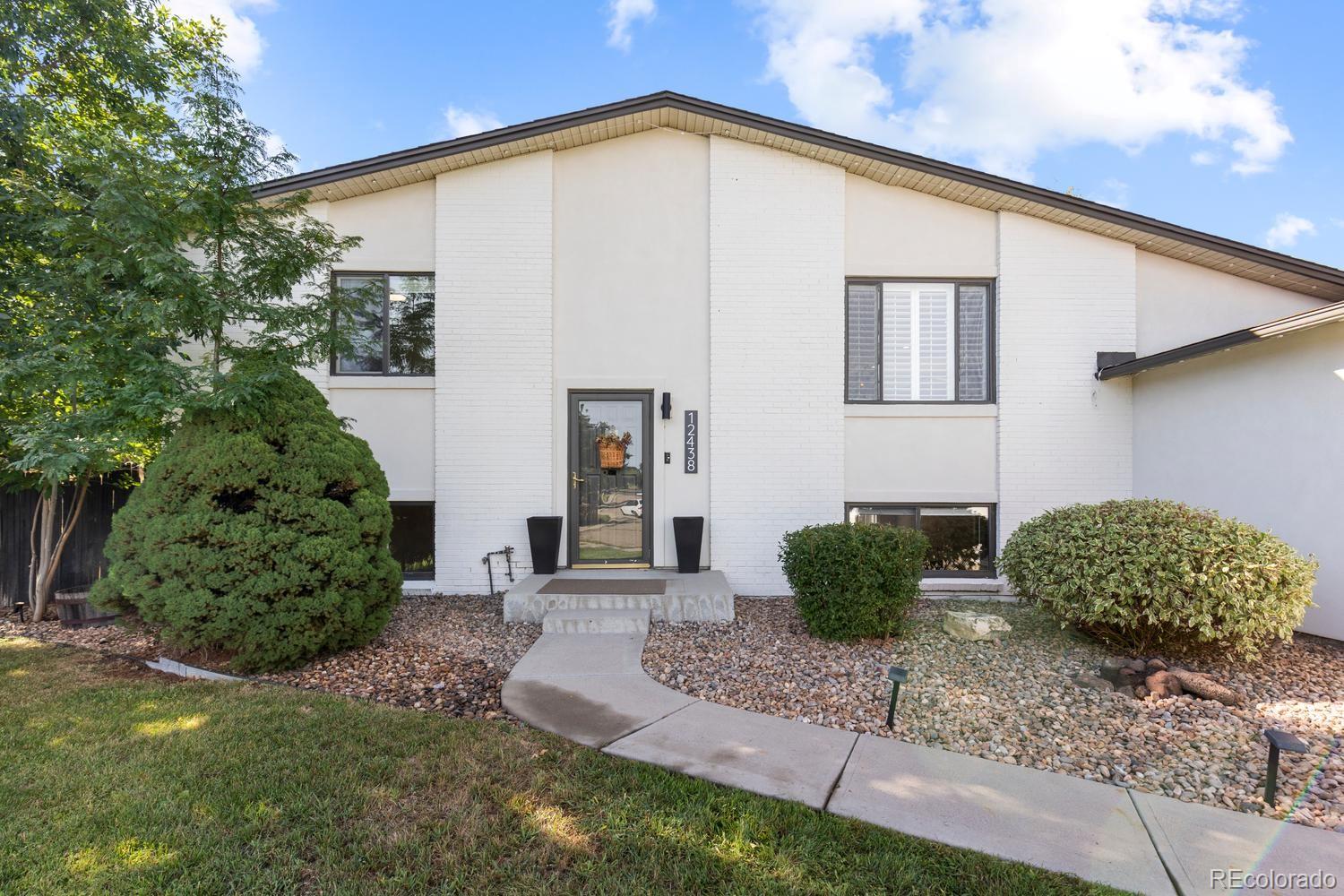 12438 W 70th Place
