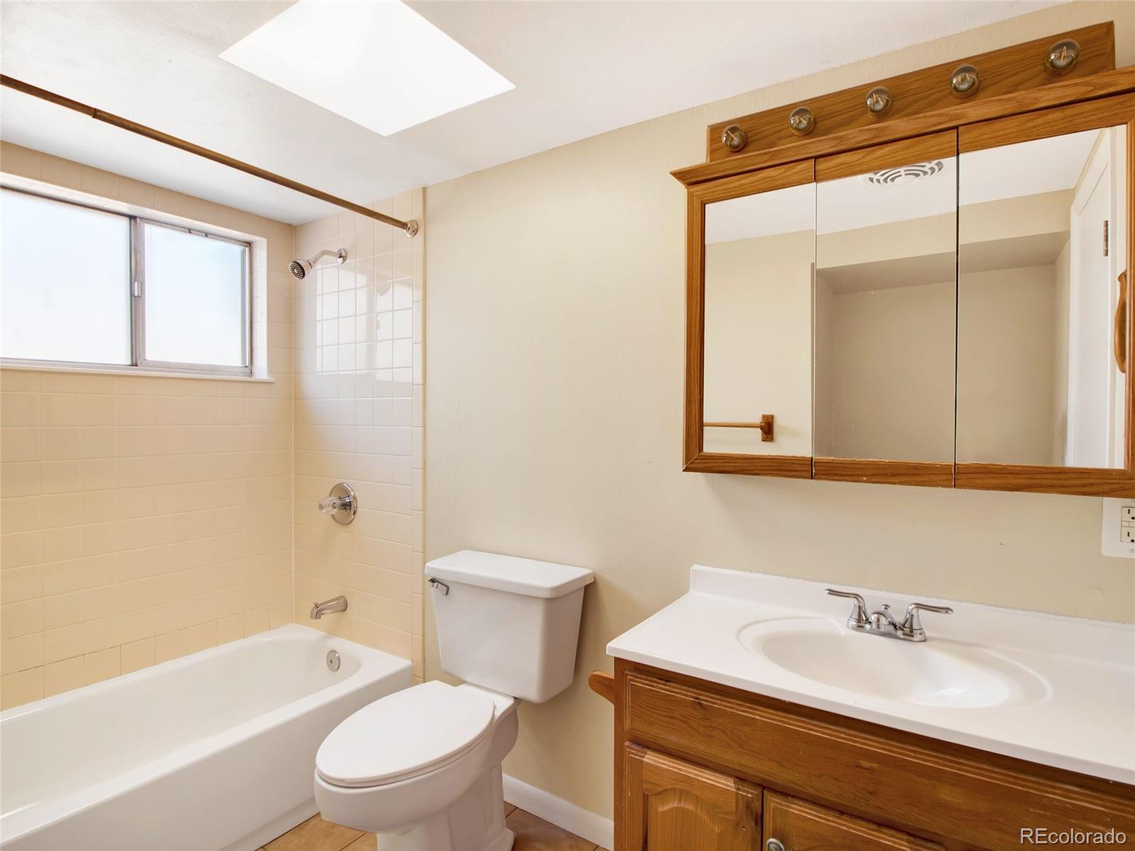 941 W 99th Avenue