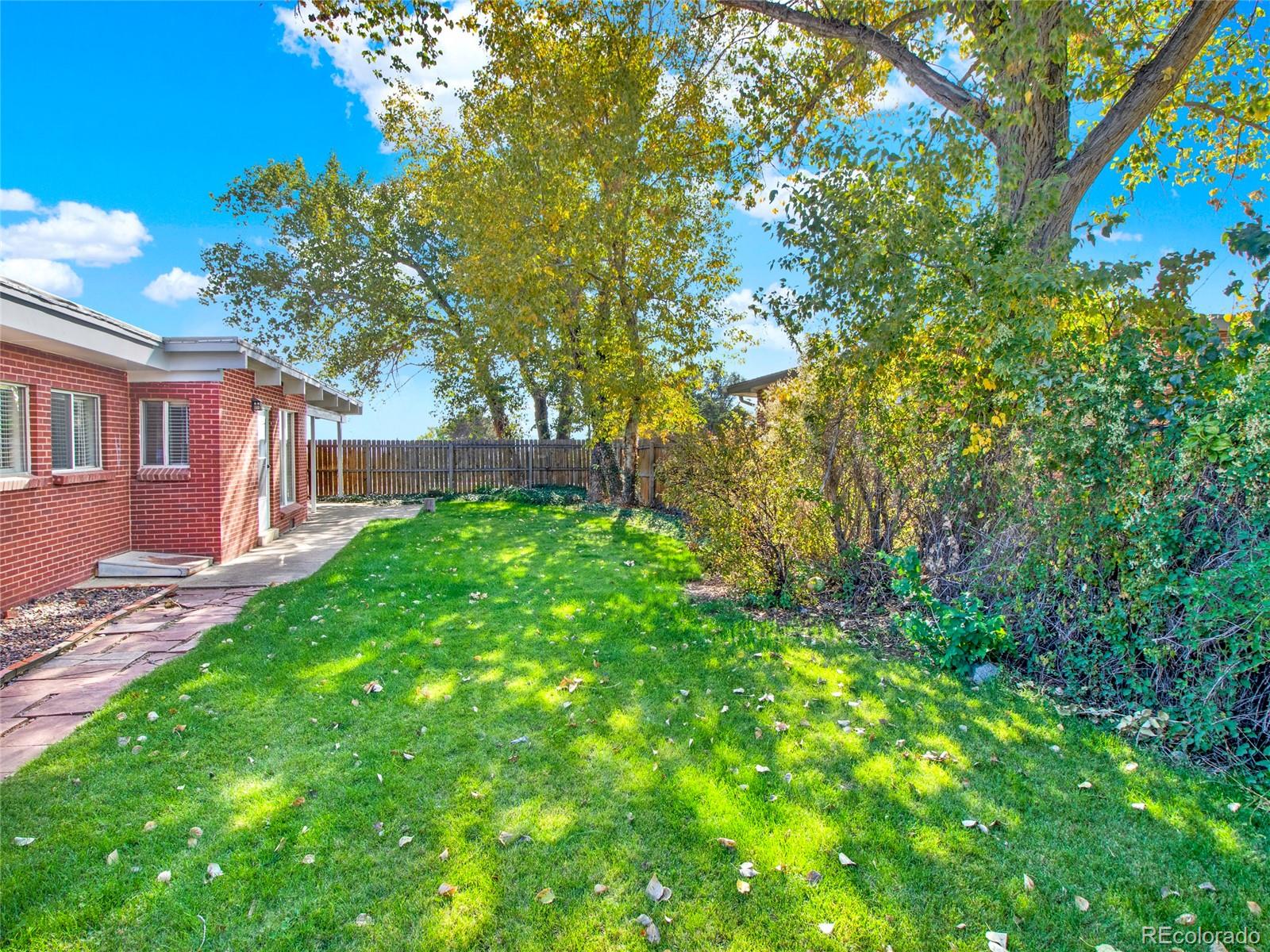 941 W 99th Avenue