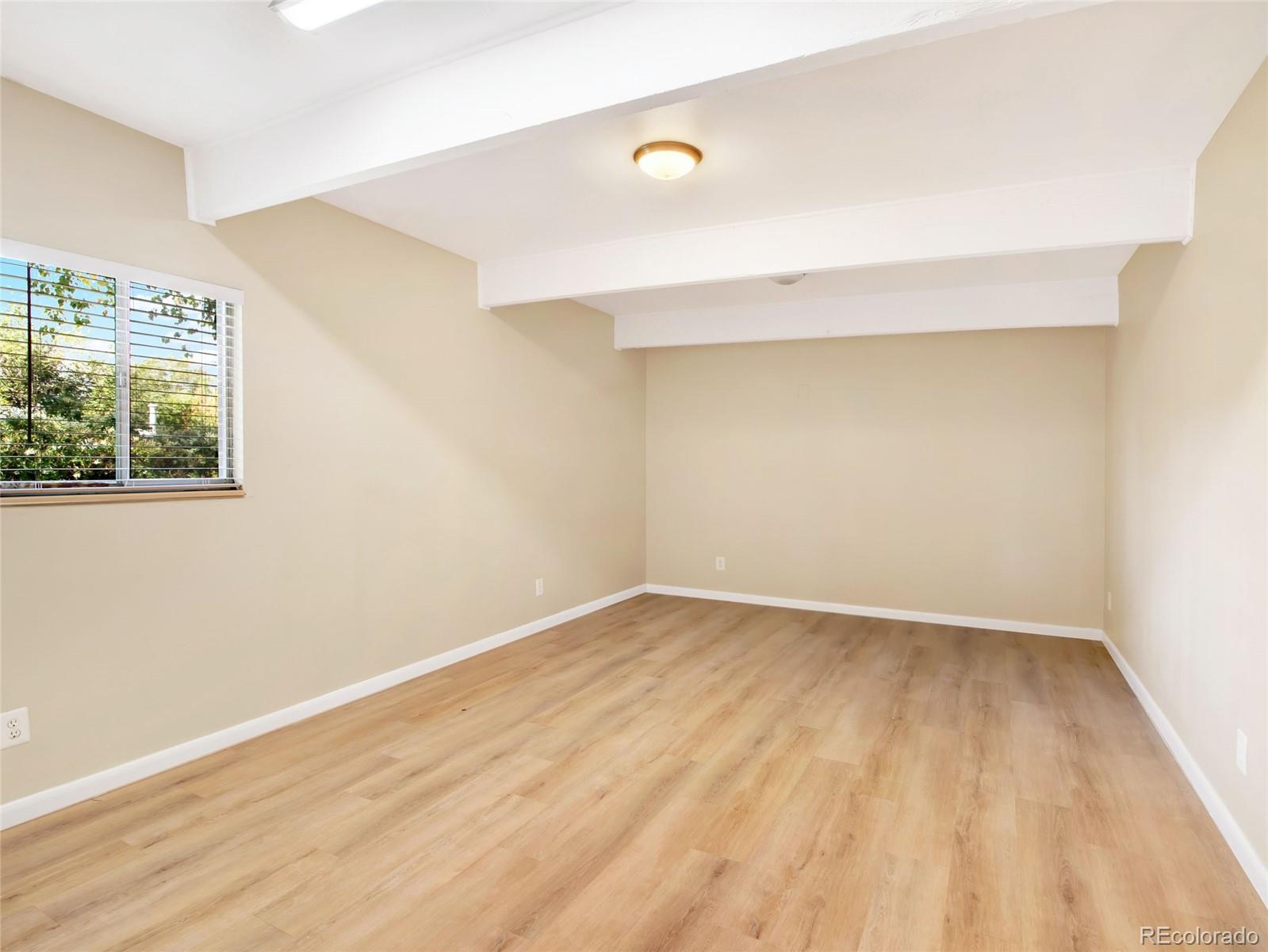 941 W 99th Avenue
