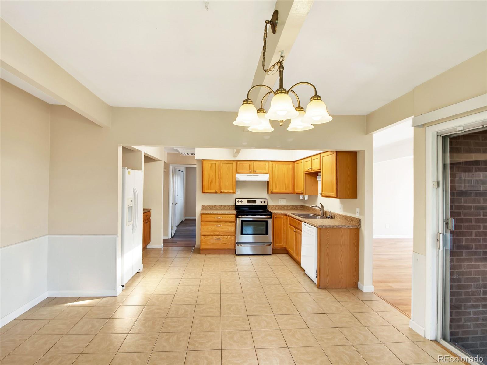 941 W 99th Avenue