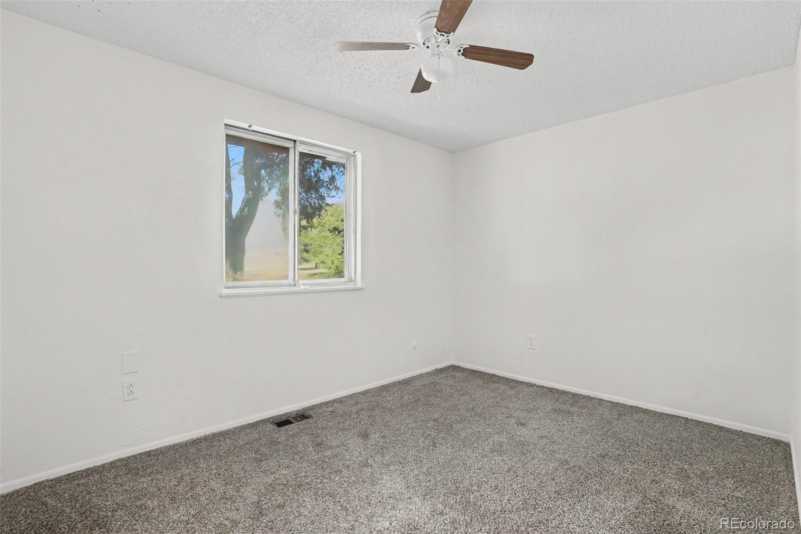 3034 S Laredo Circle