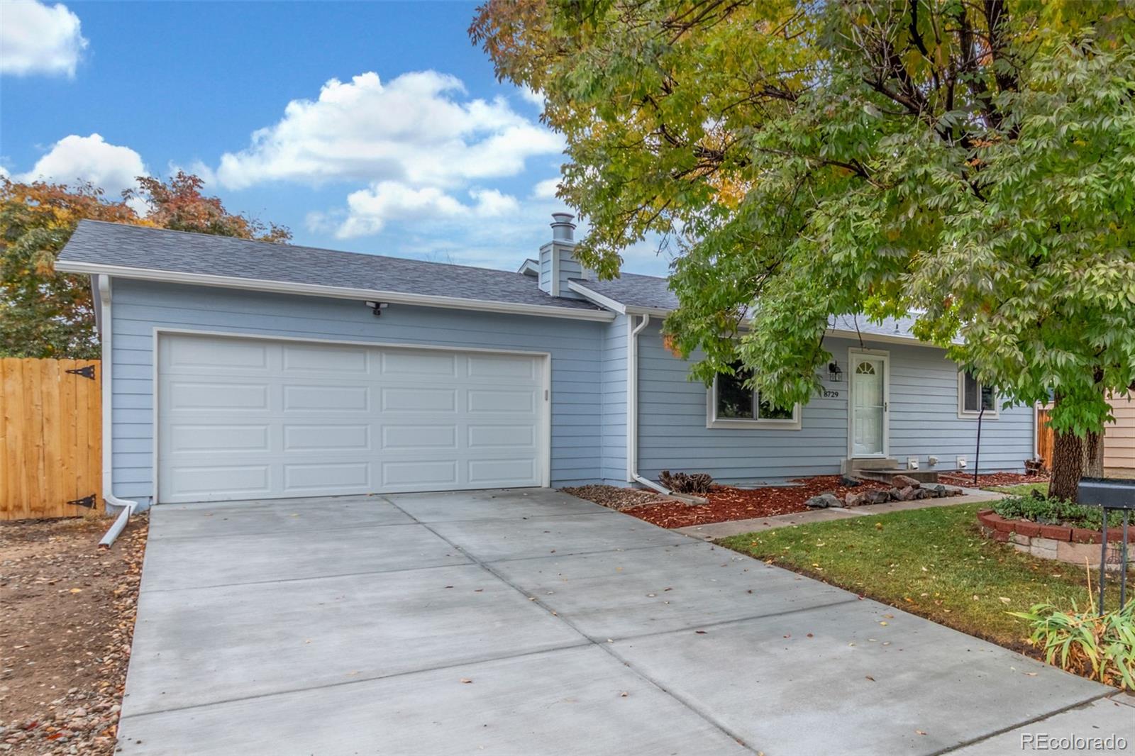 8729 W Euclid Place