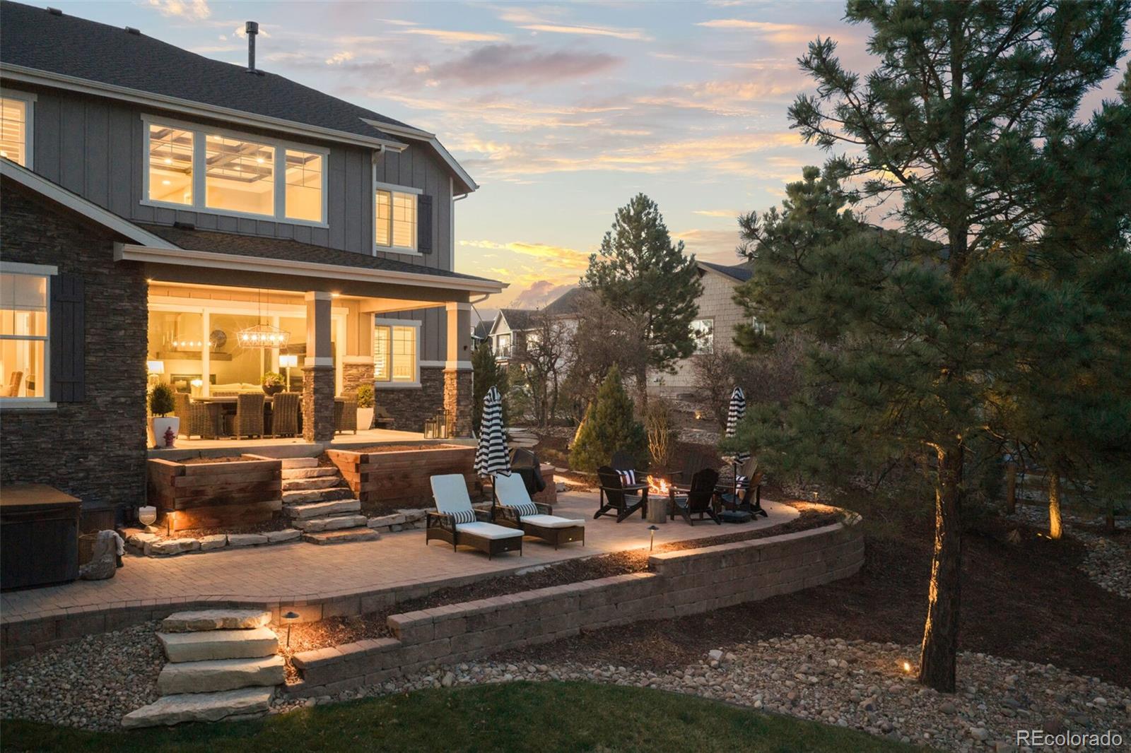5648 Heritage Oak Drive