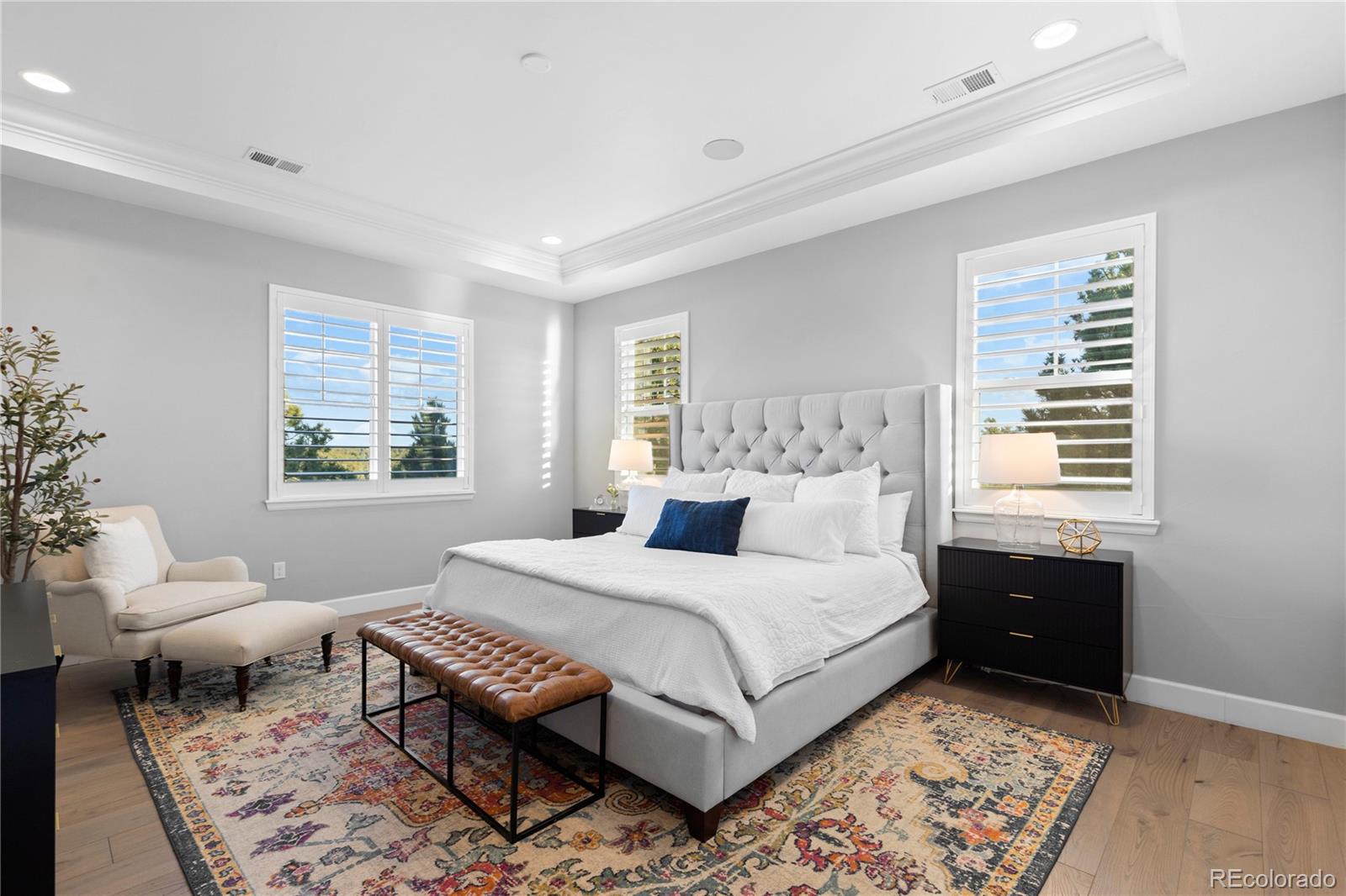 5648 Heritage Oak Drive