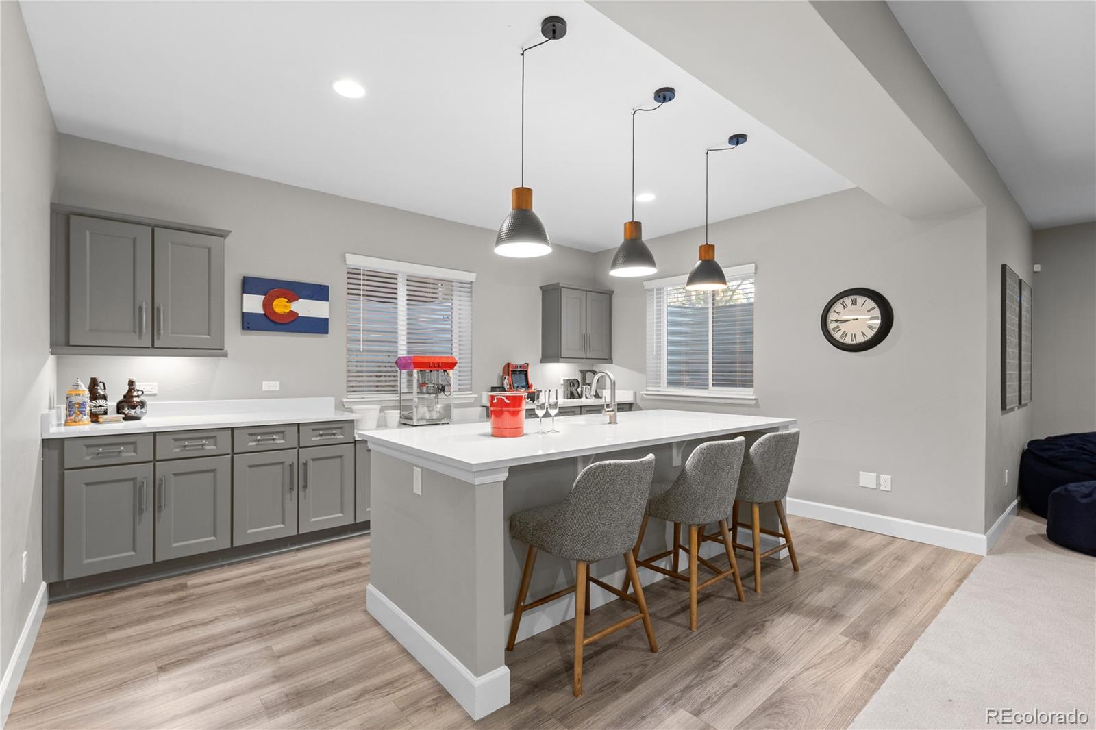 5648 Heritage Oak Drive