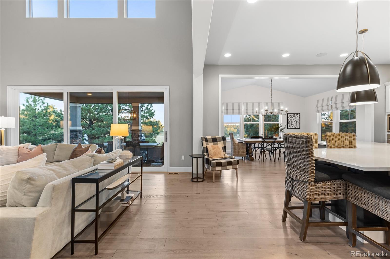 5648 Heritage Oak Drive
