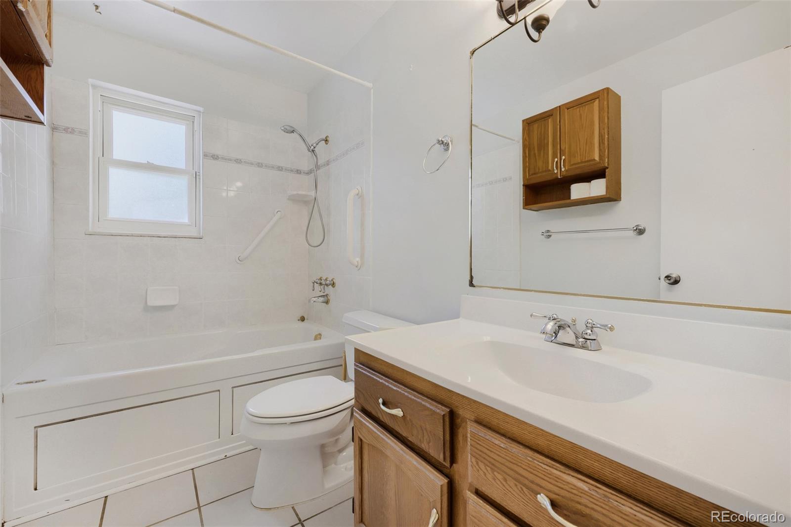 445 Hickory Place