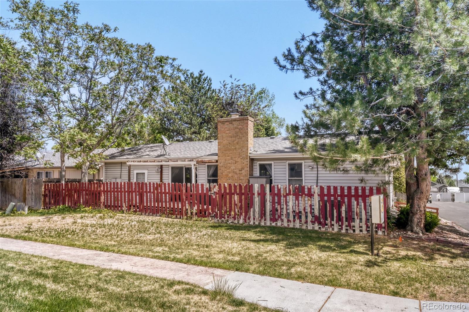 445 Hickory Place