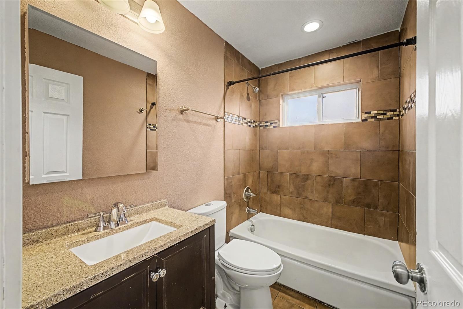 2301 E 93rd Place