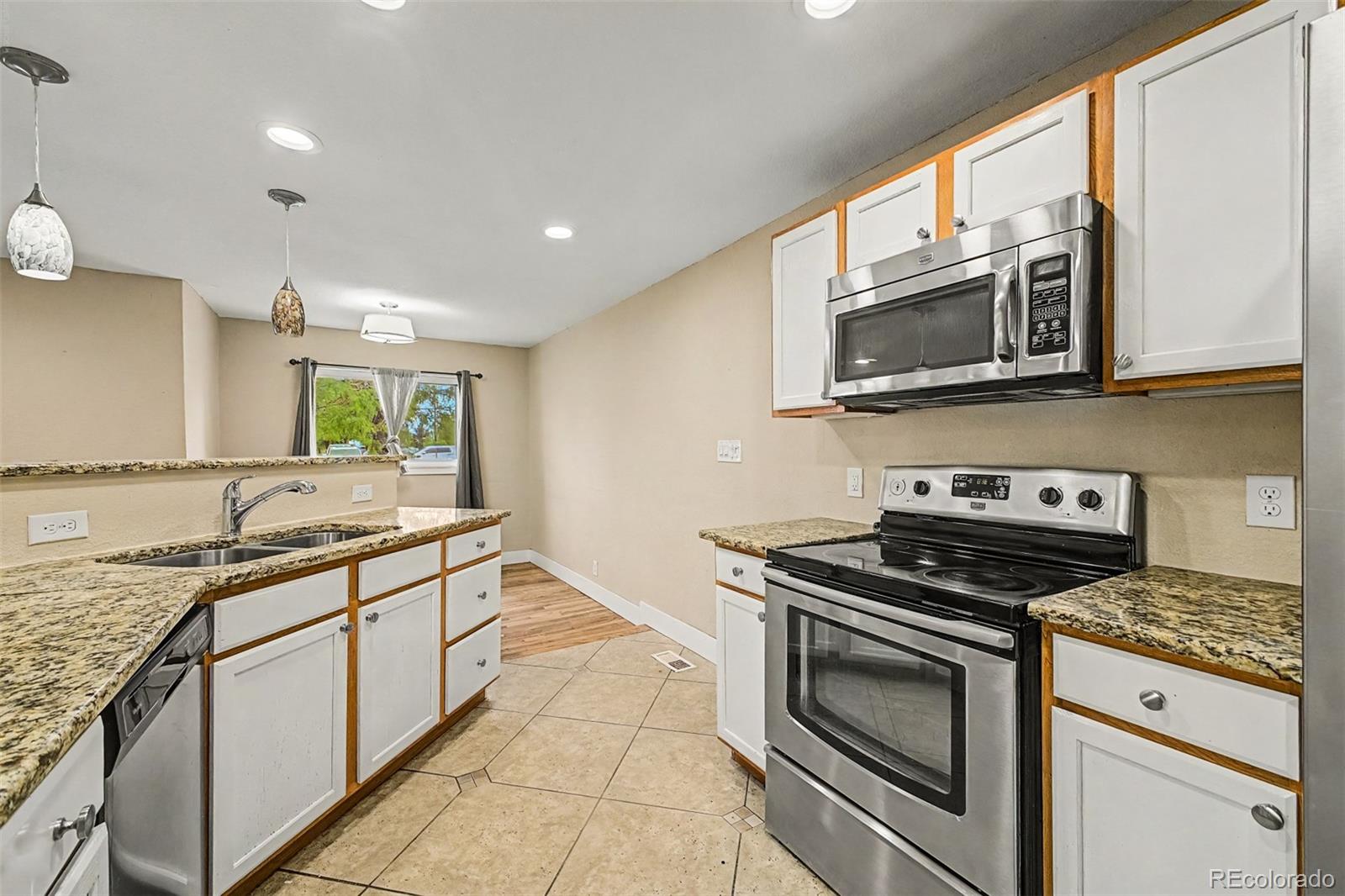 2301 E 93rd Place