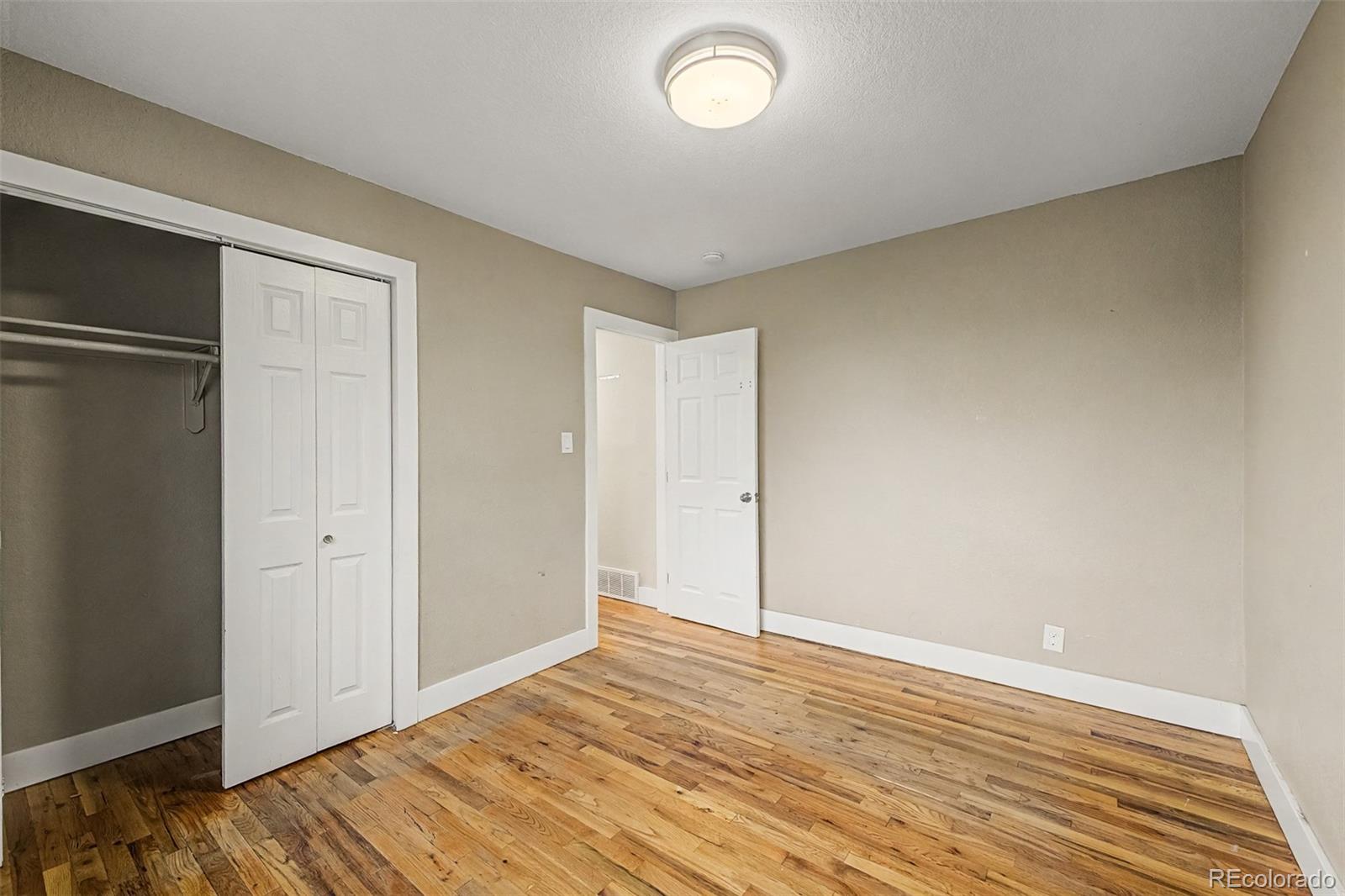 2301 E 93rd Place