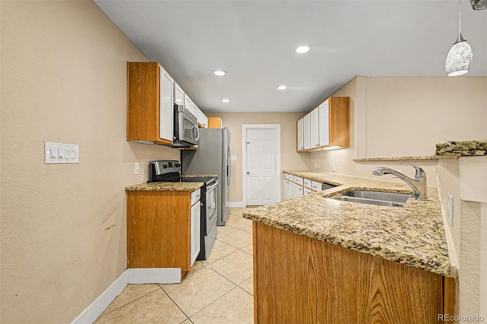 2301 E 93rd Place
