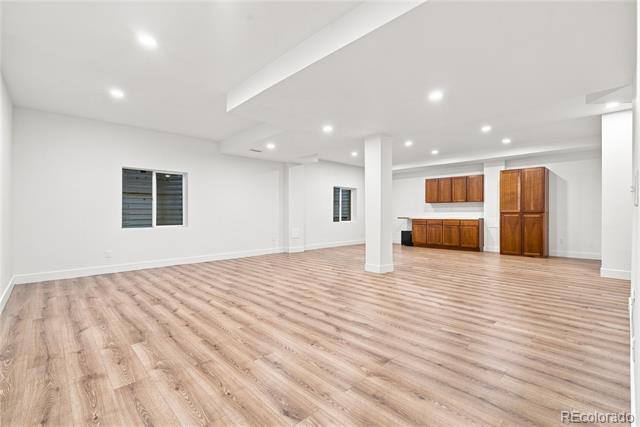 5940 S Mobile Court