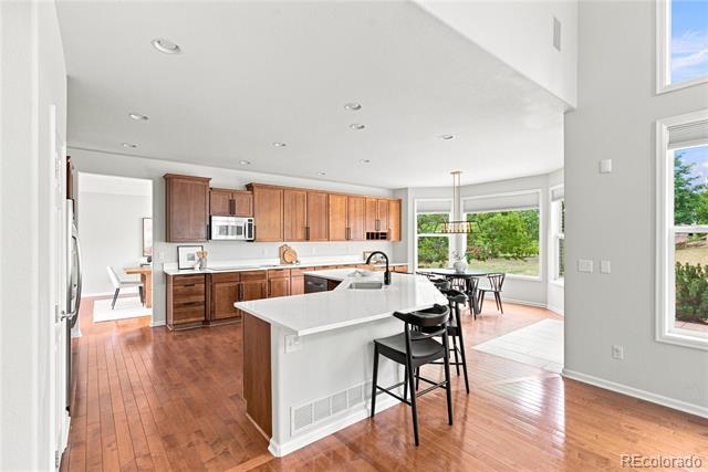 5940 S Mobile Court