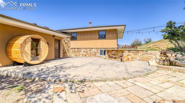 7029 Rainbow Creek Road
