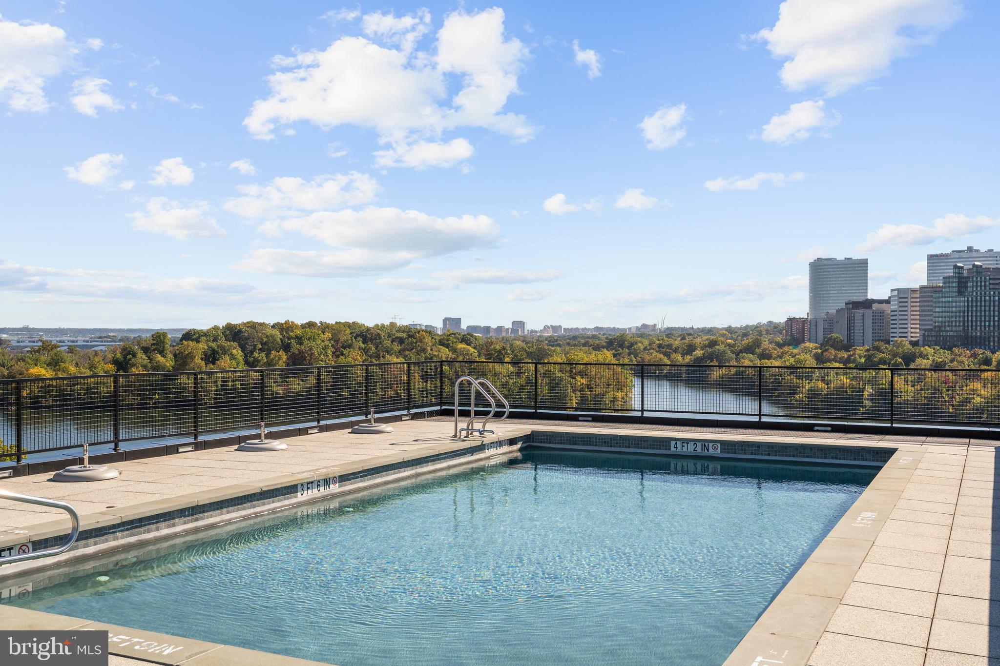 3303 Water STREET NW Unit: 2M