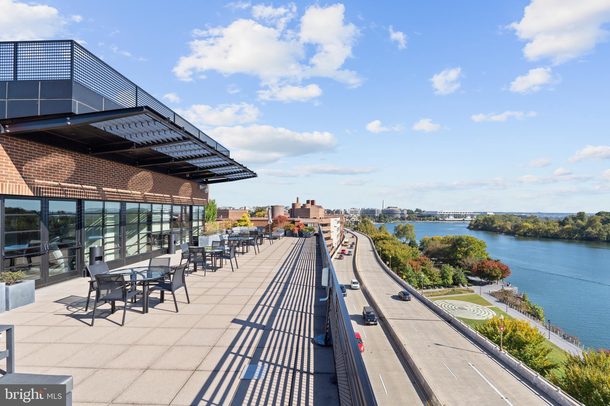 3303 Water STREET NW Unit: 2M