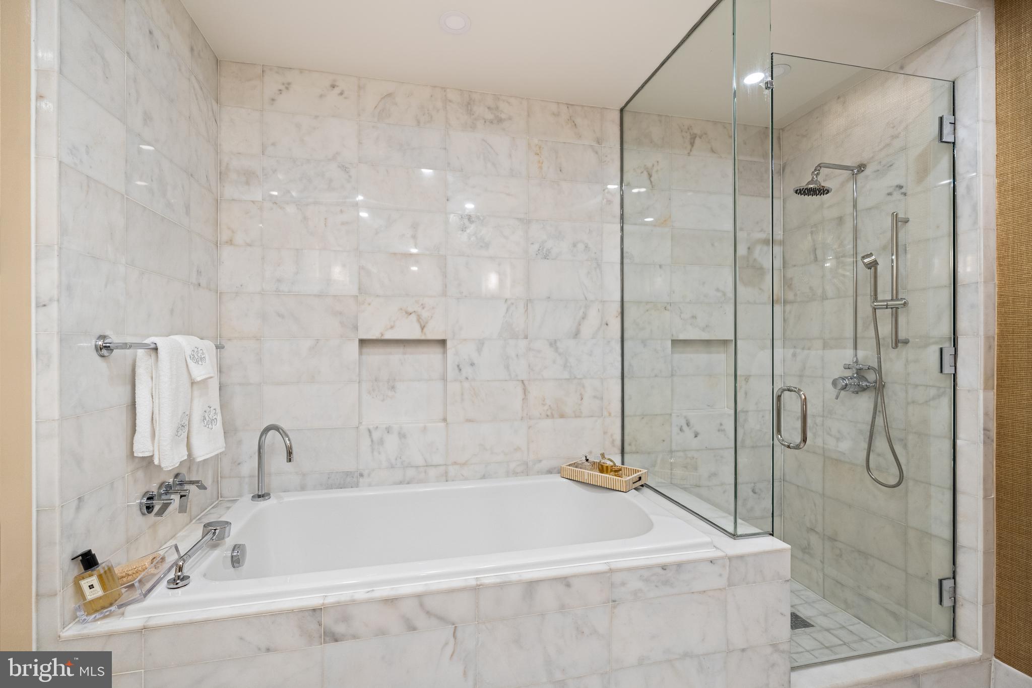 3303 Water STREET NW Unit: 2M