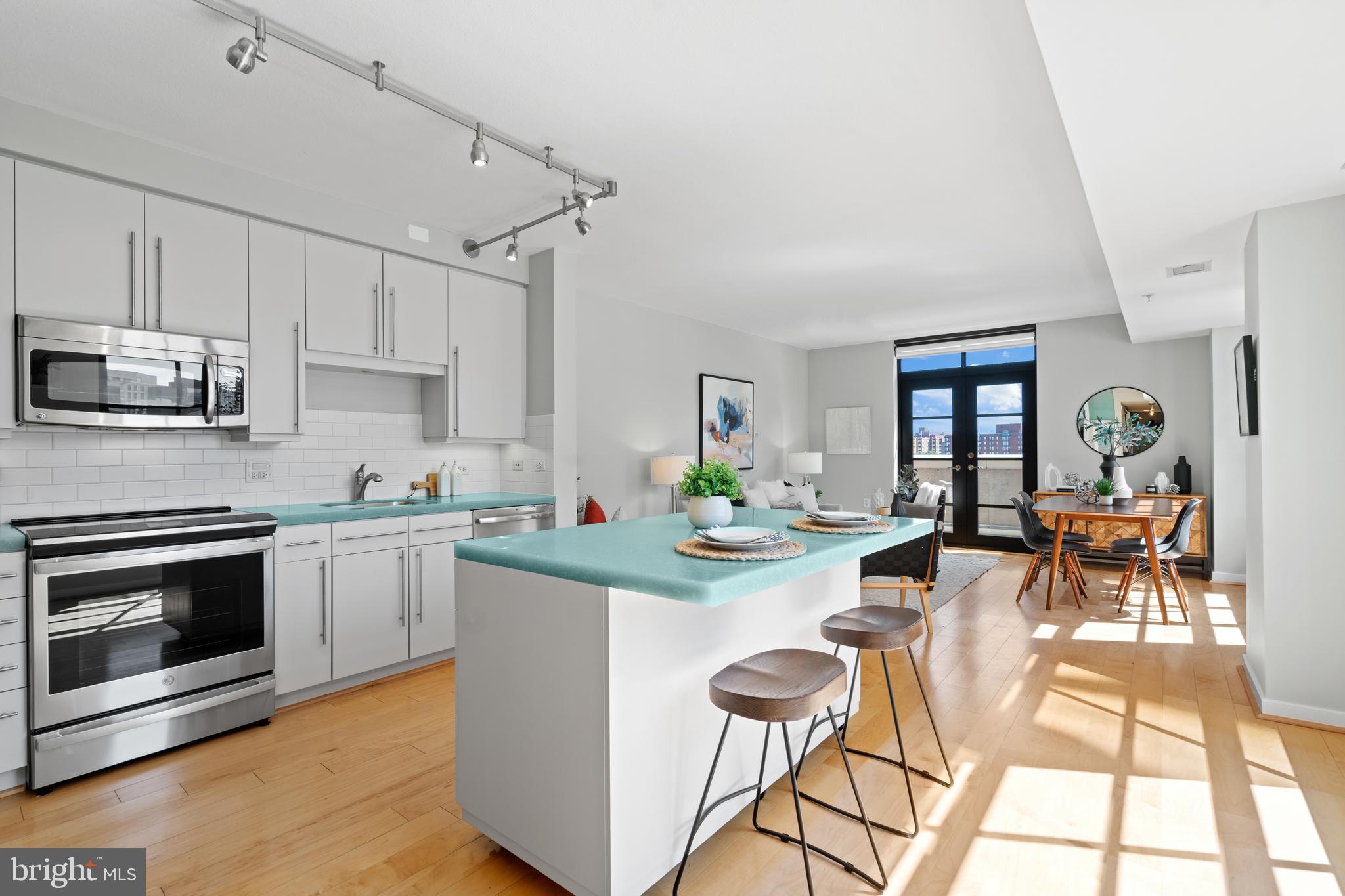 437 New York AVENUE NW Unit: 418