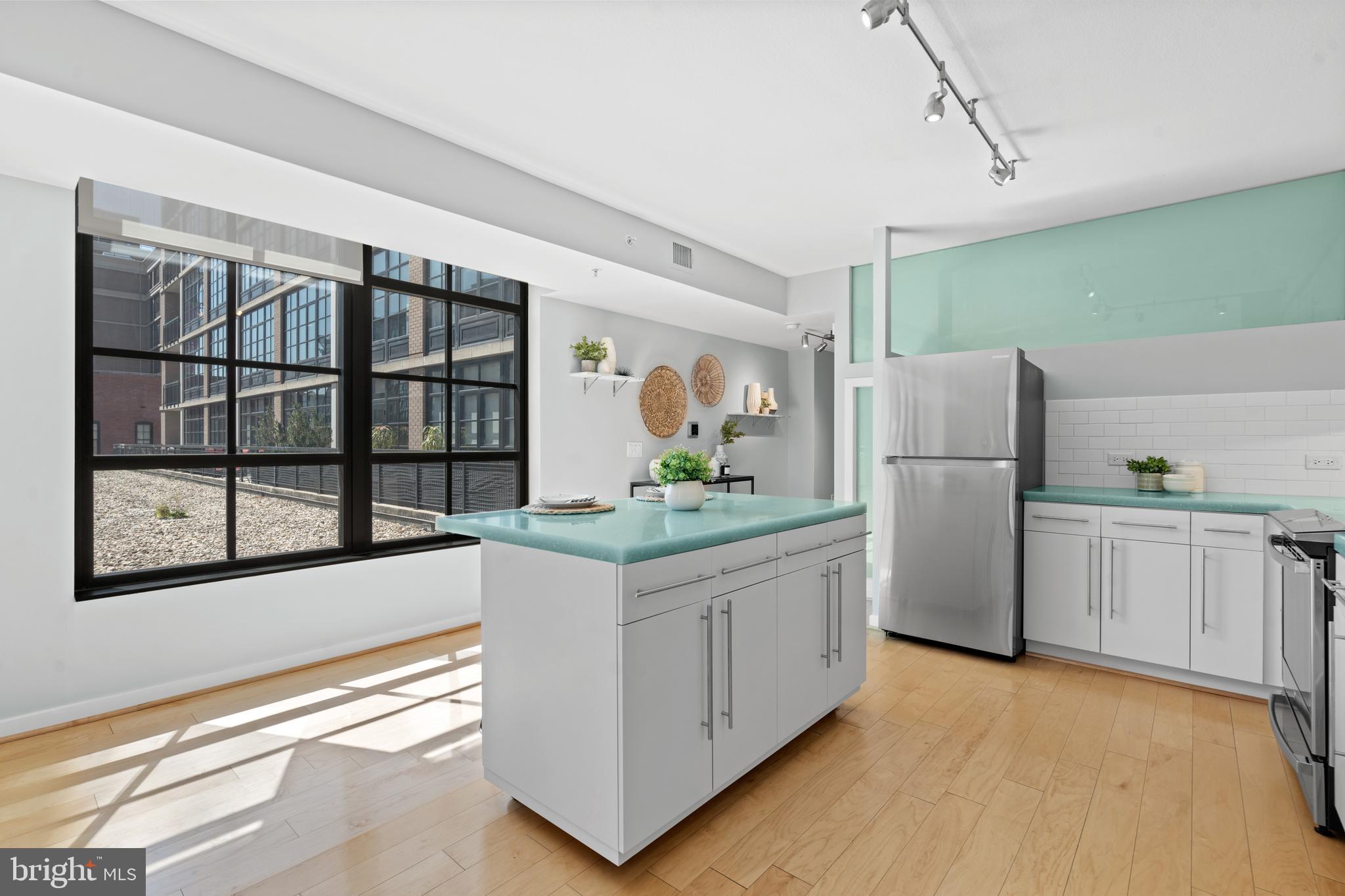 437 New York AVENUE NW Unit: 418
