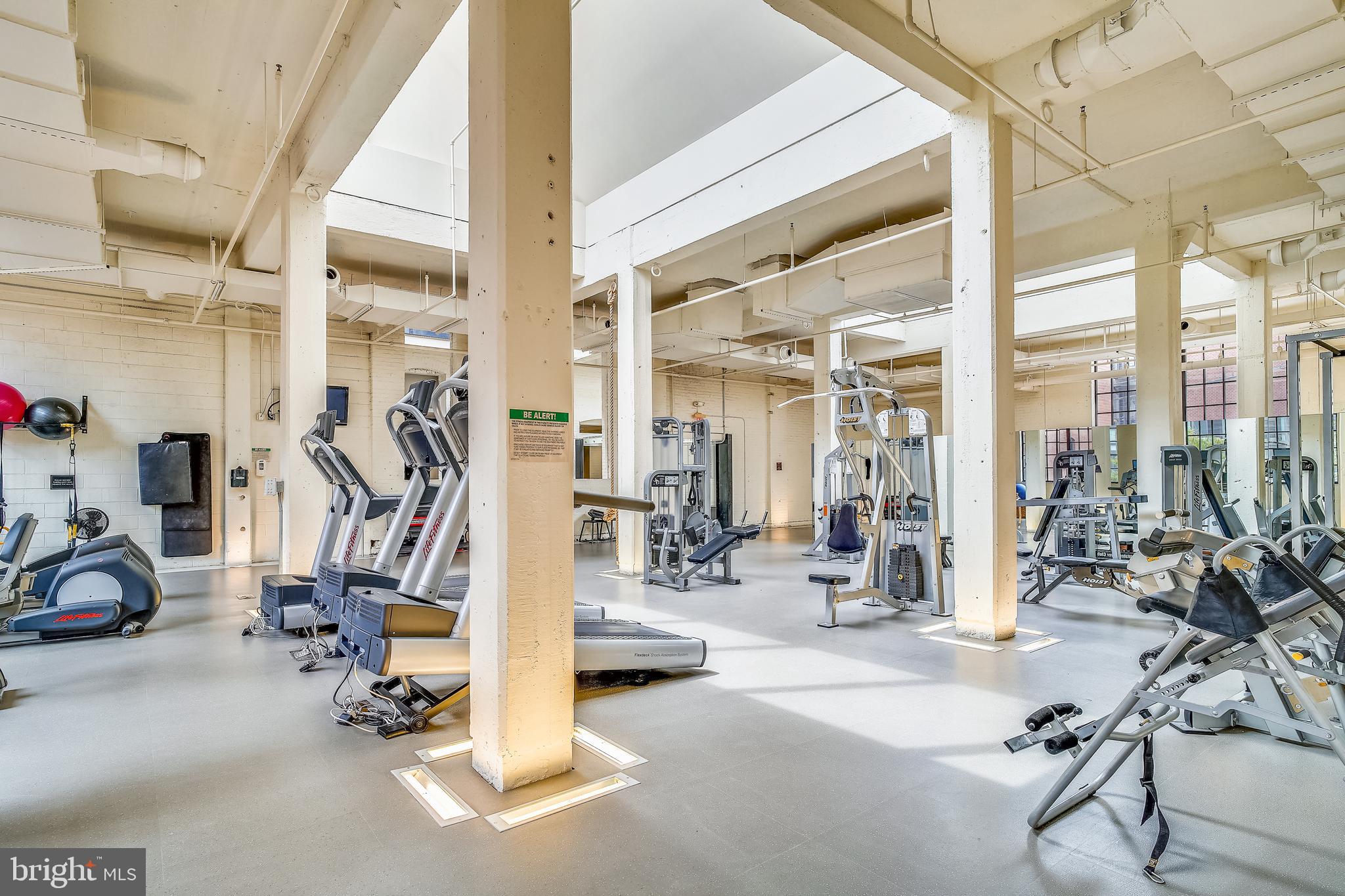 437 New York AVENUE NW Unit: 418