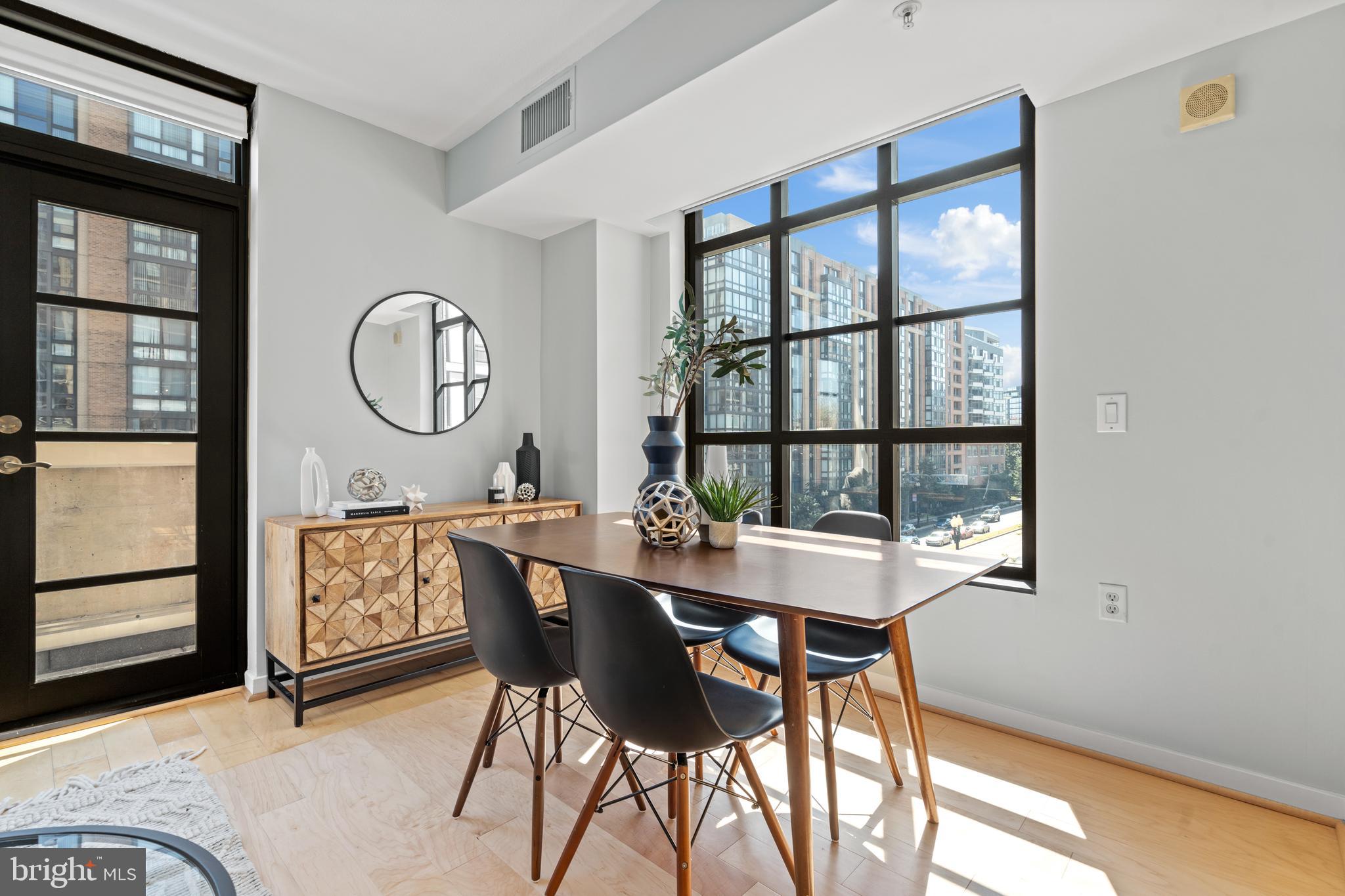 437 New York AVENUE NW Unit: 418