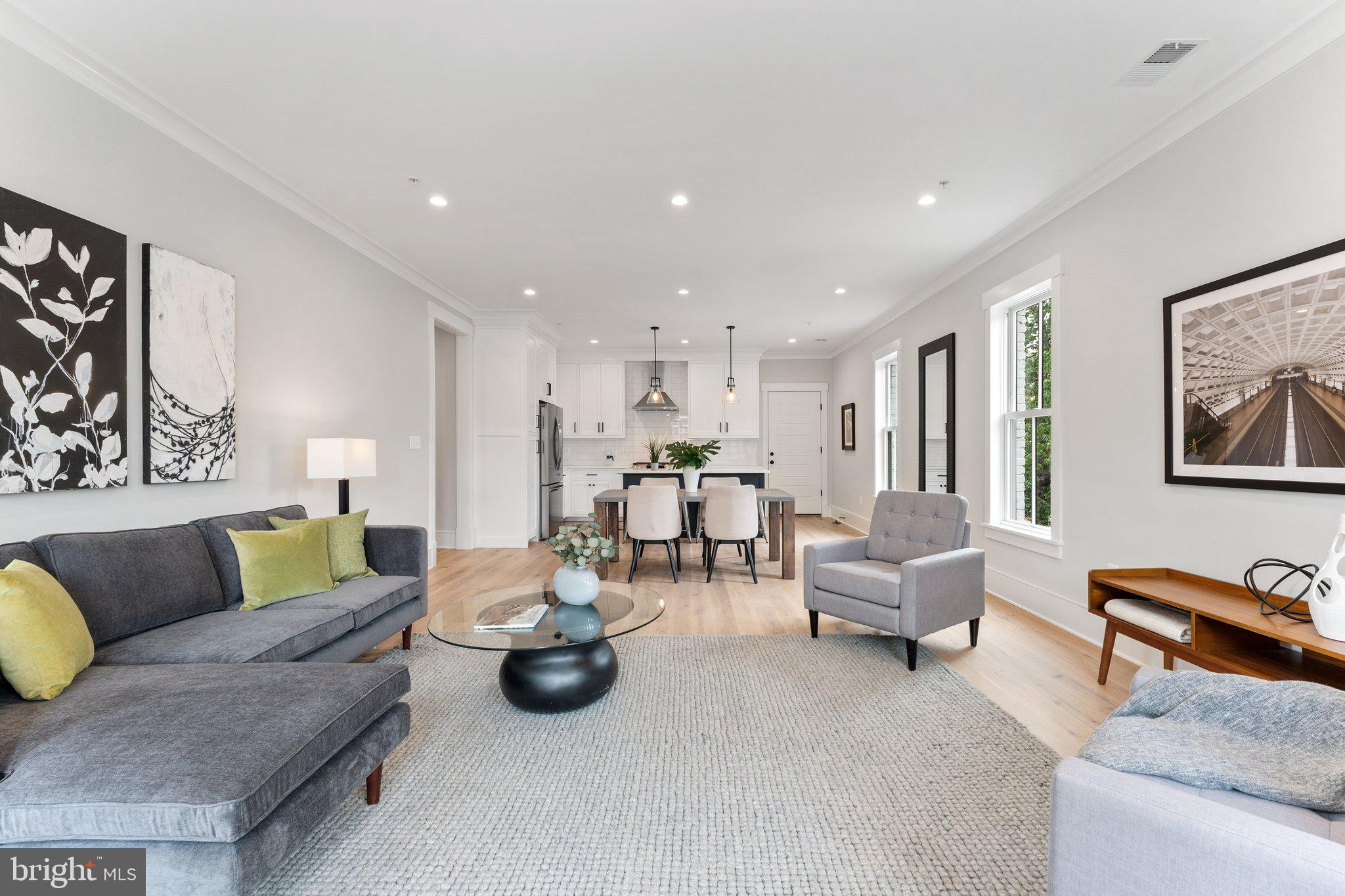 1300 I STREET NE Unit: 5