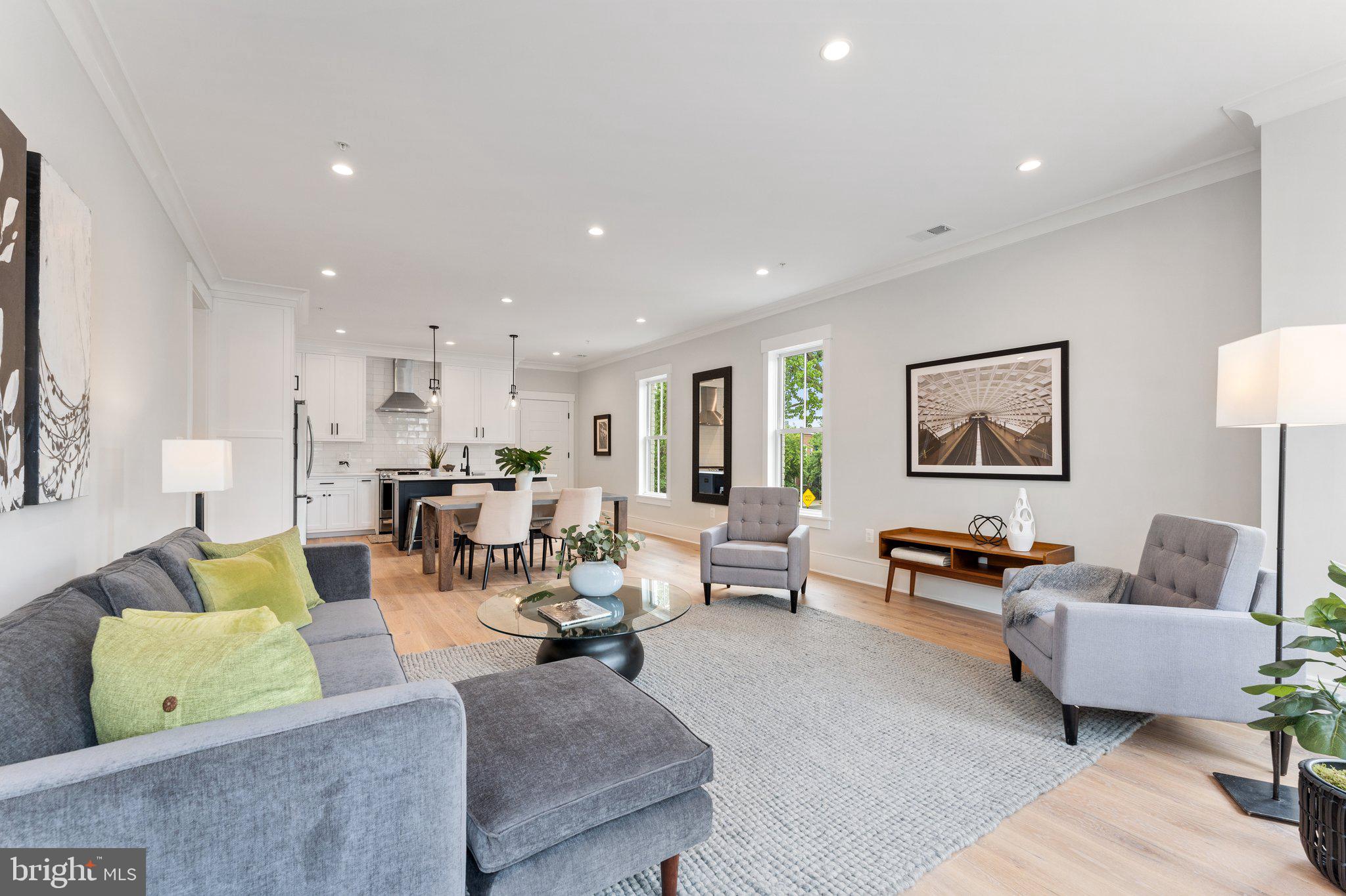 1300 I STREET NE Unit: 5