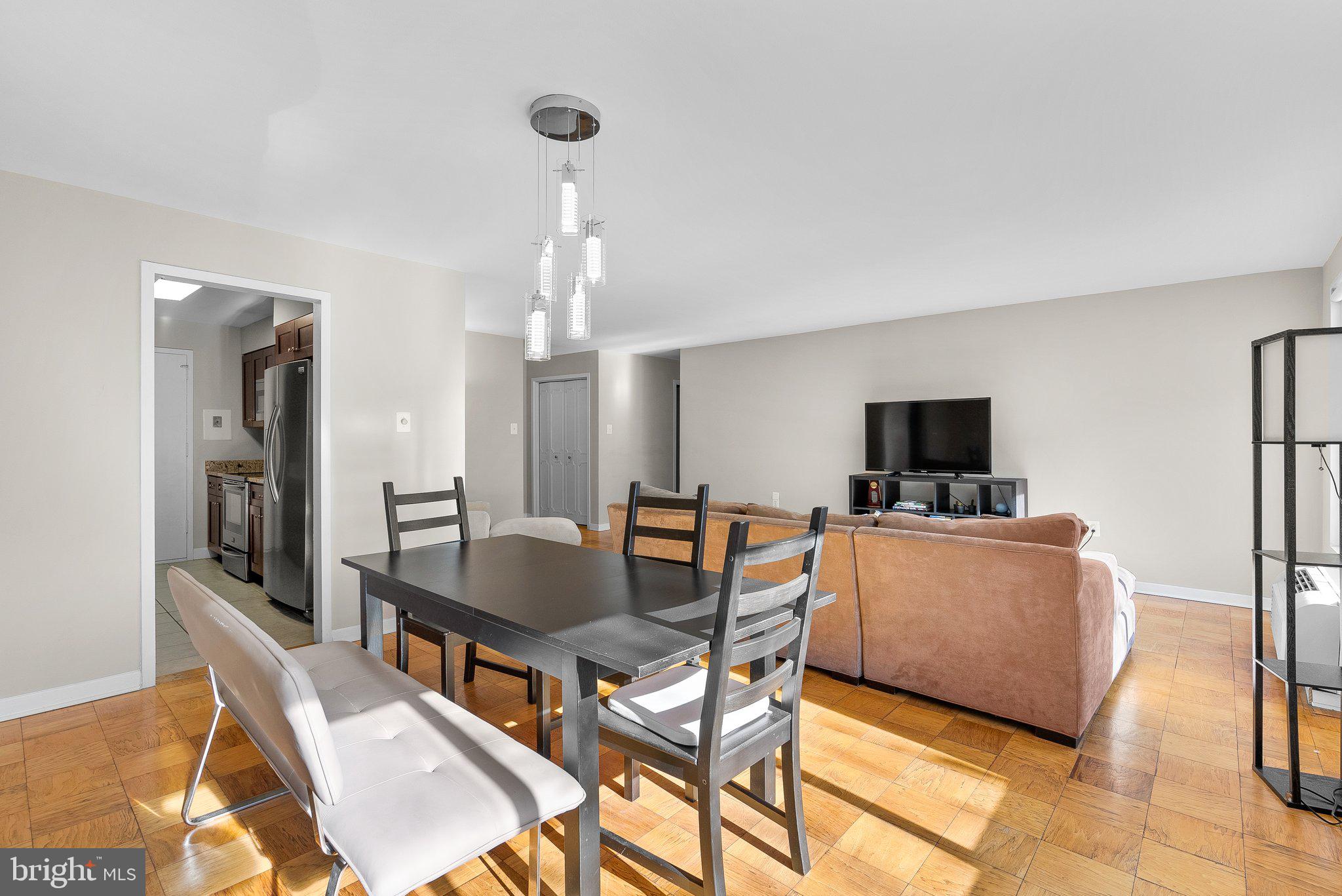 2501 Calvert STREET NW Unit: 409