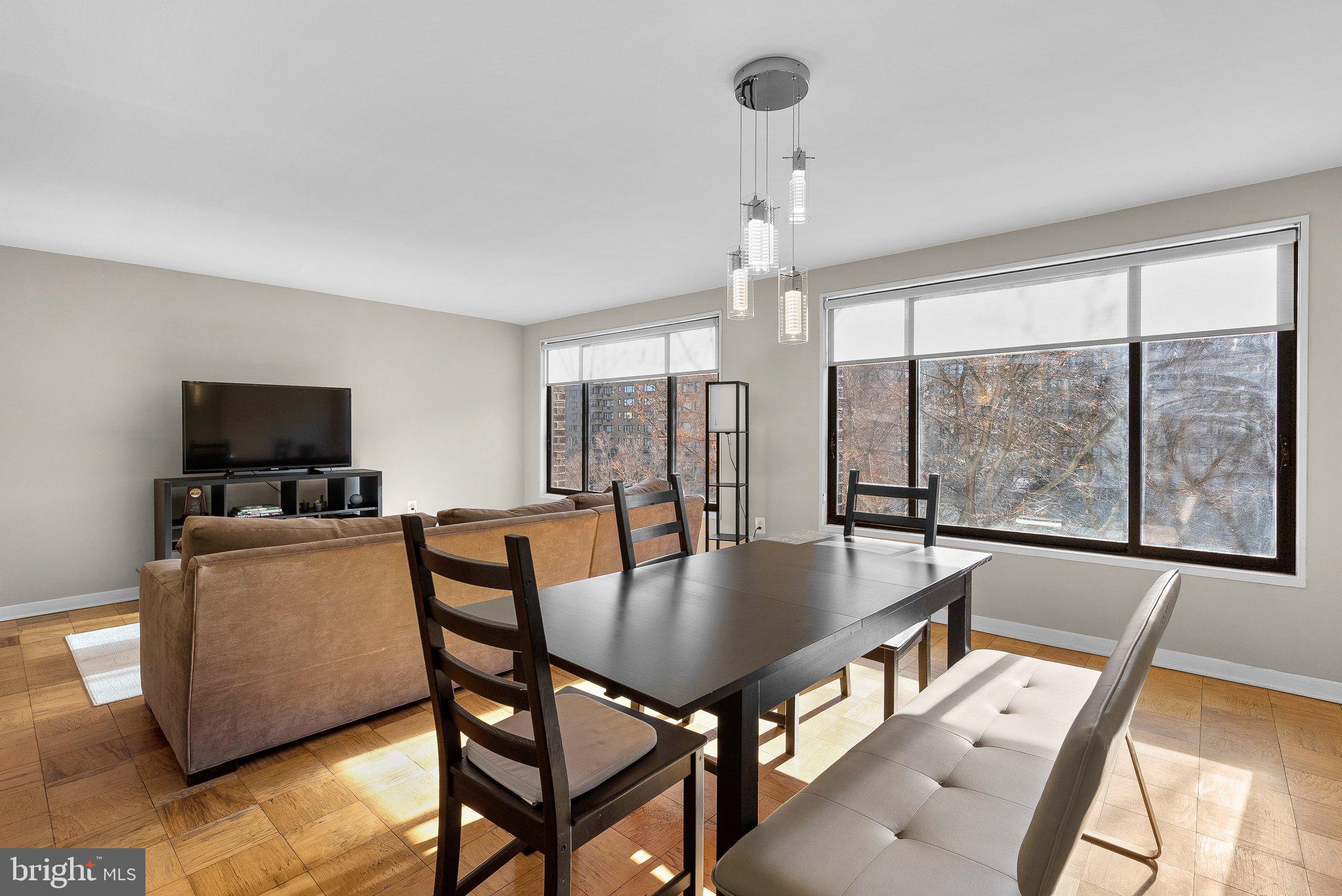 2501 Calvert STREET NW Unit: 409