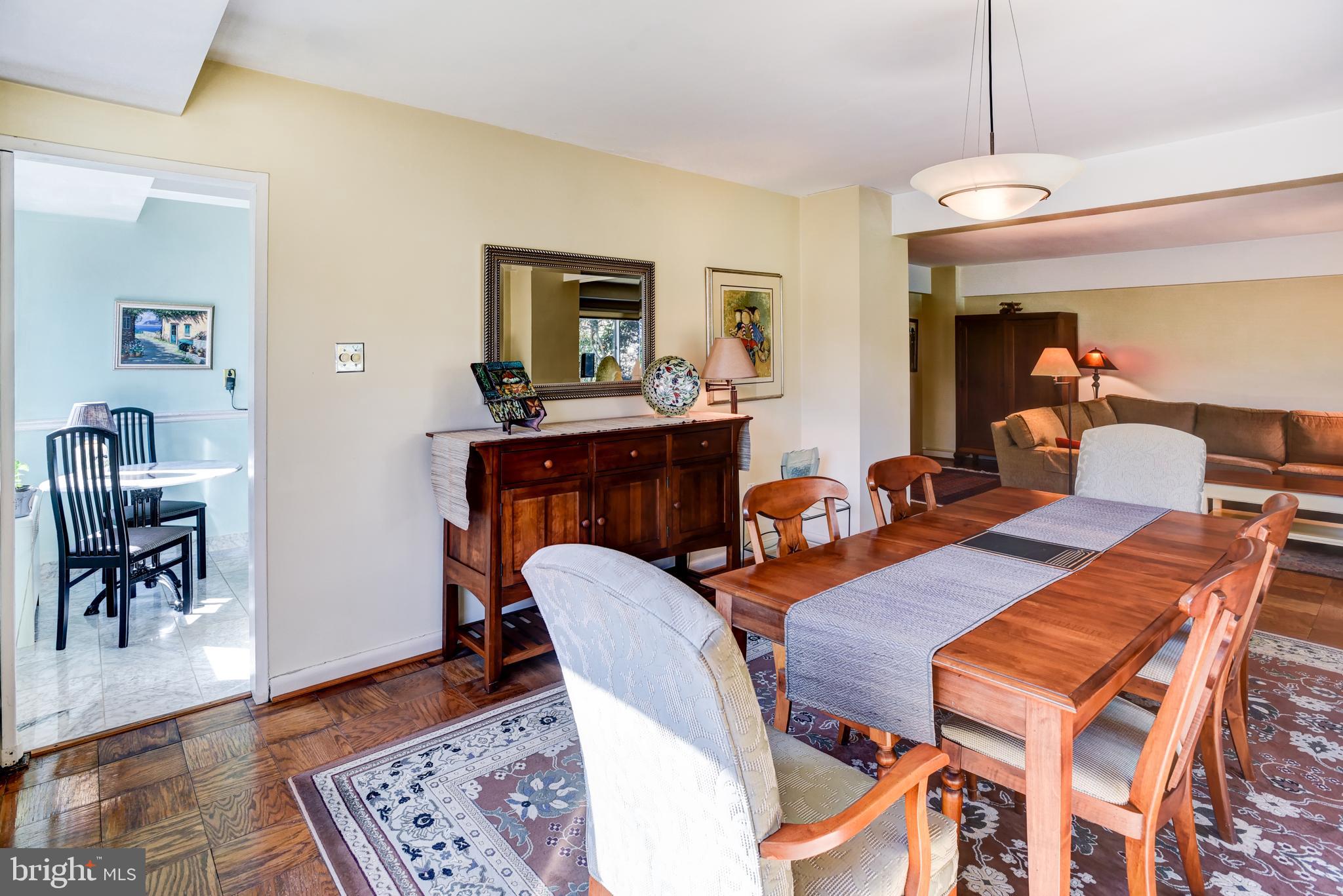 4201 Cathedral Ave NW #105e