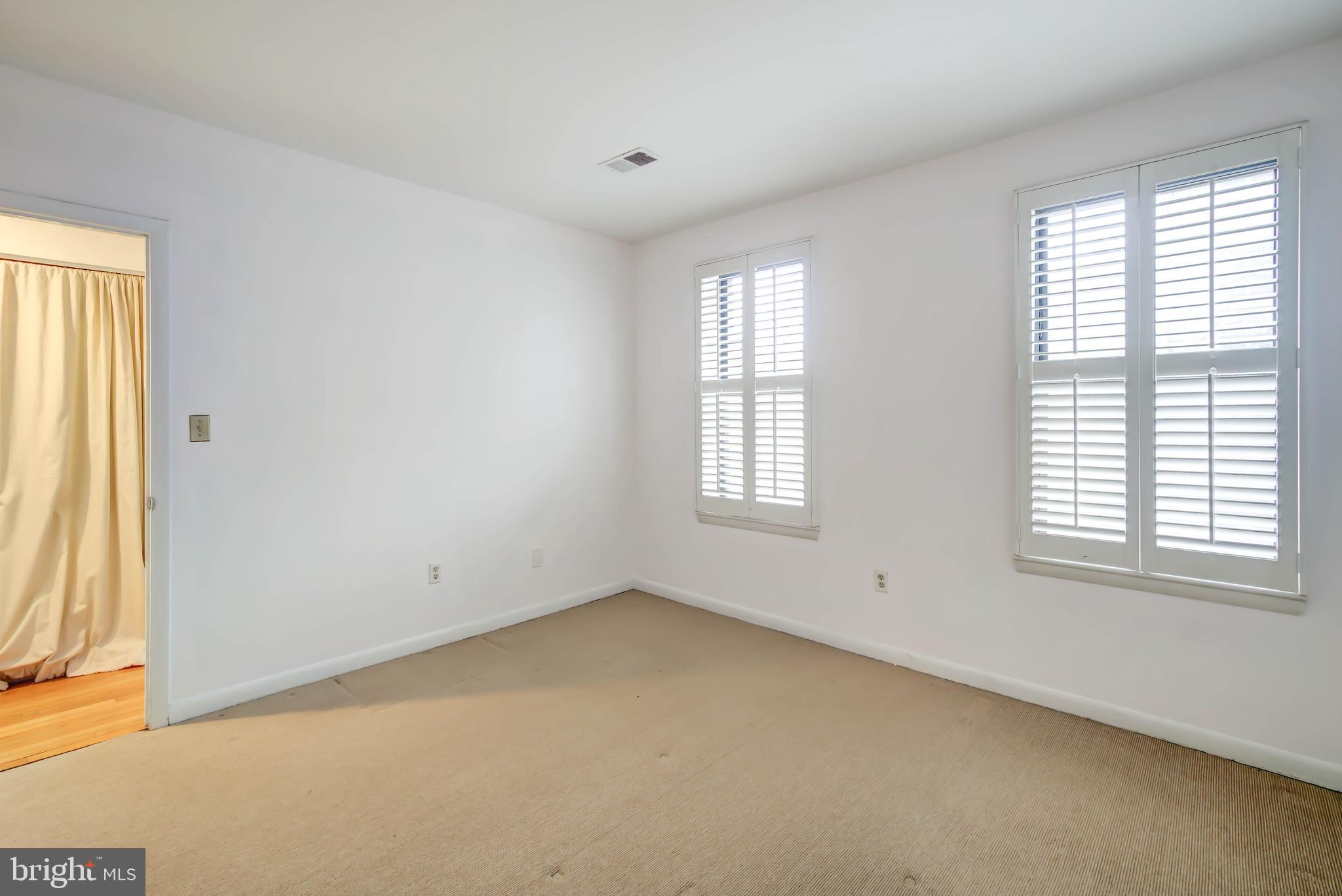 2012 O St NW #32