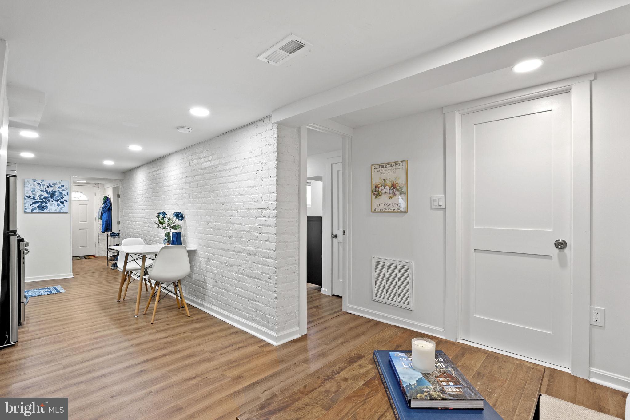 501 Allison St NW